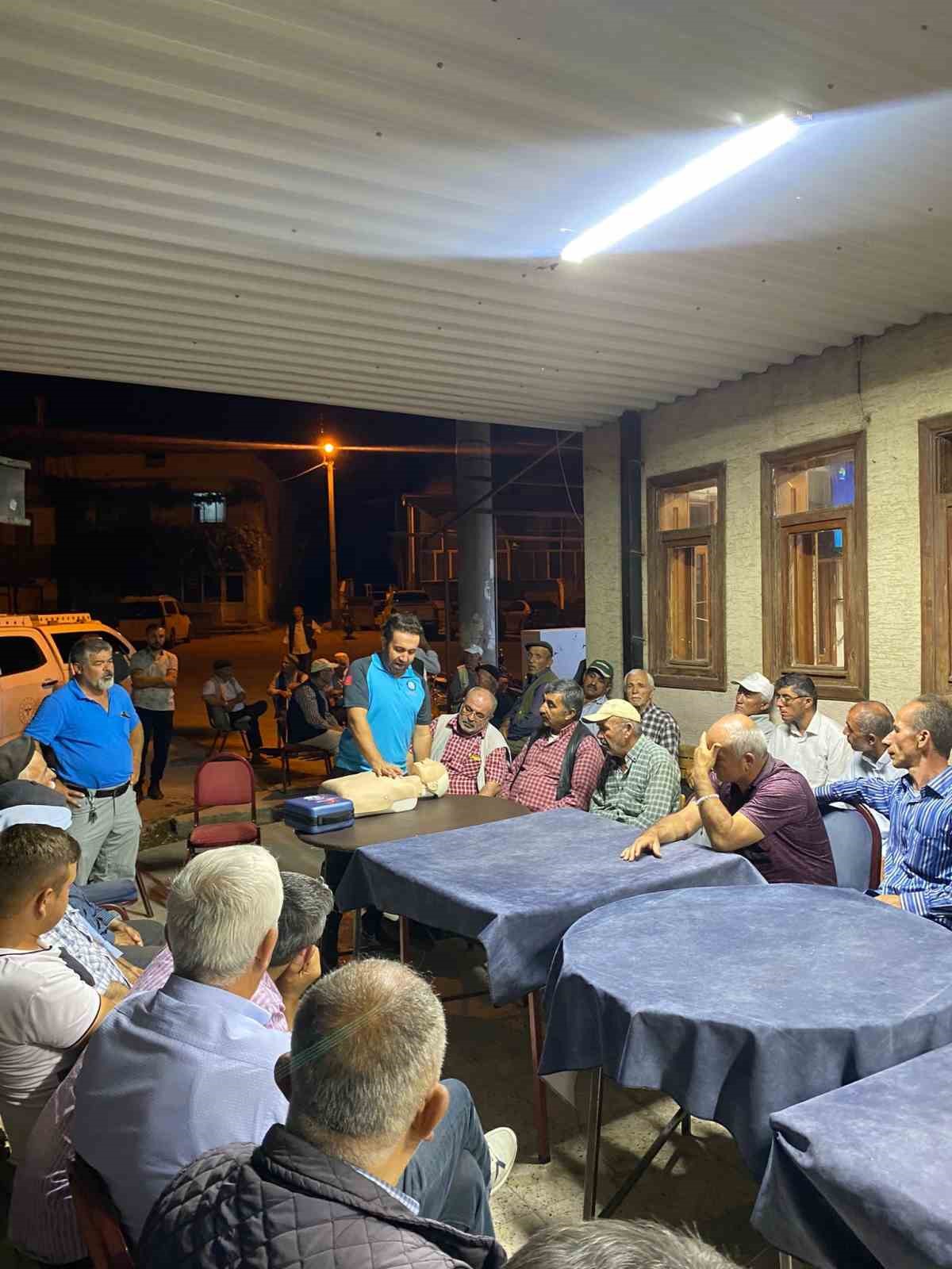 ’İlk Yardım Eden Sen Ol’ projesi Balçıkhisar’da başladı 