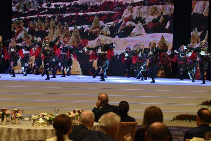 Kütahya halk oyunları ekibi, Cumhurbaşkanlığı davetinde sahne aldı 
