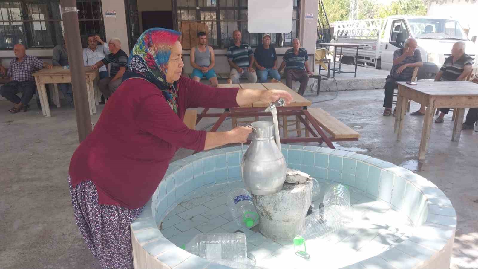 Mersin Mut’un kırsal mahalleleri su sorununa çözüm istedi 