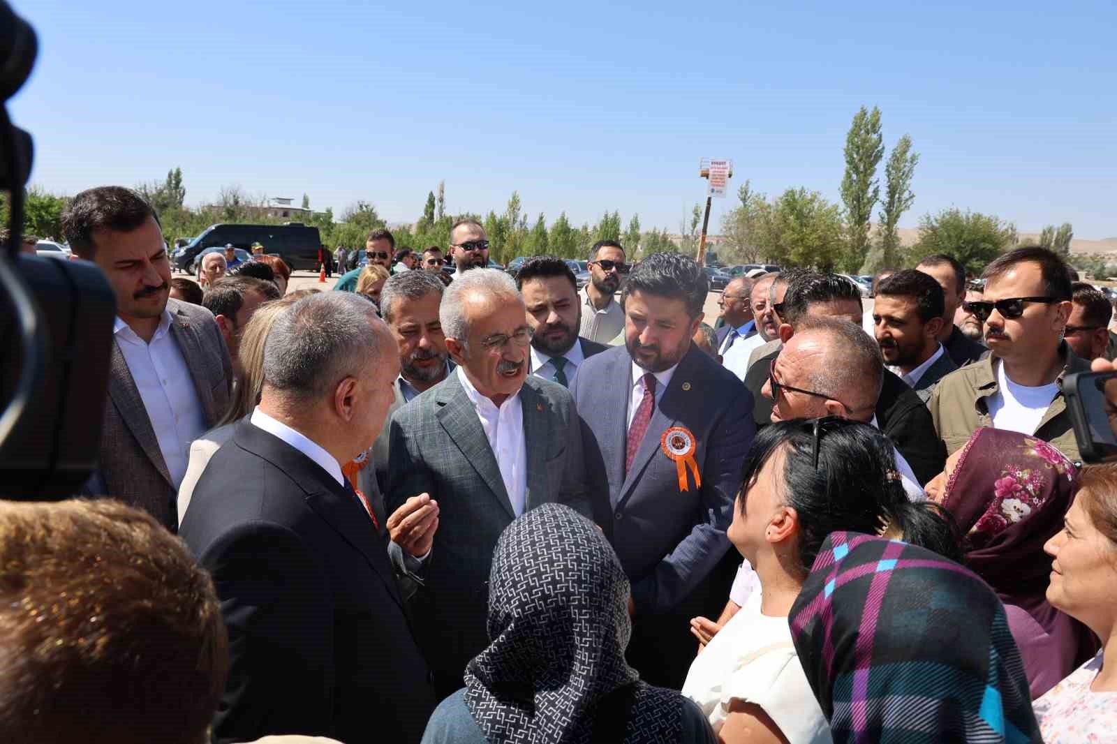 Bakan Uraloğlu: 