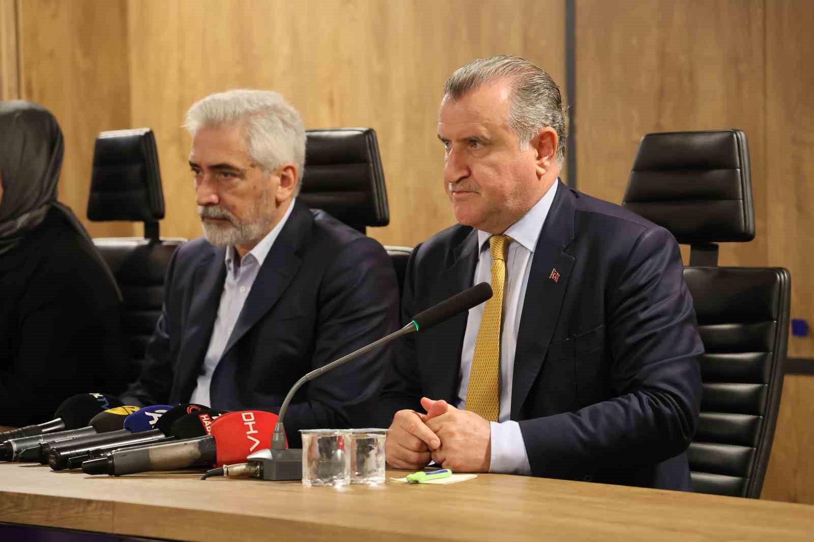 Bakan Bak: 