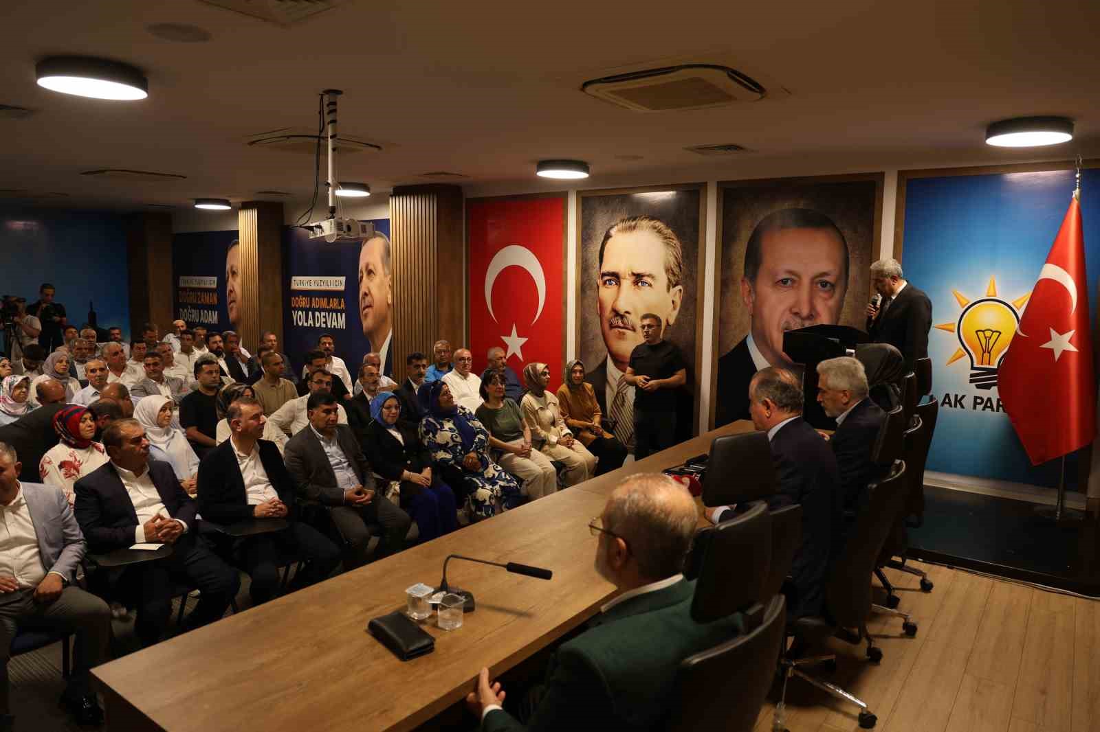 Bakan Bak: 