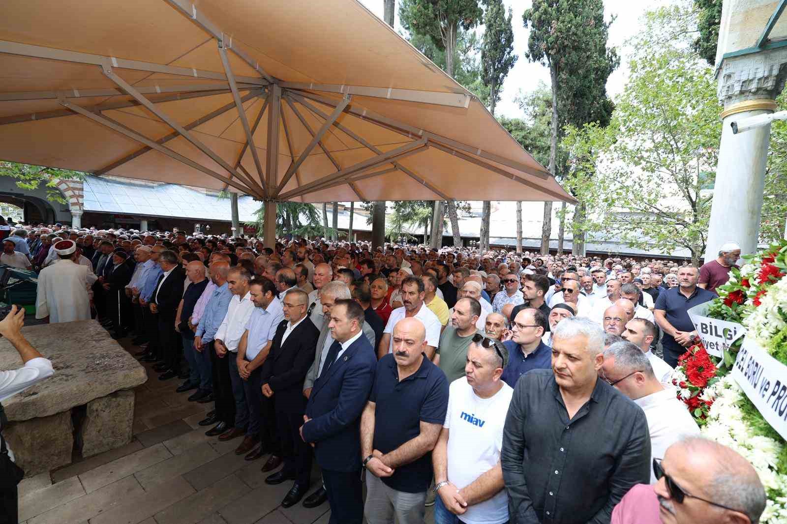 Gebze Belediye Başkan Yardımcısı Dursun Ali Arslan son yolculuğuna uğurlandı 