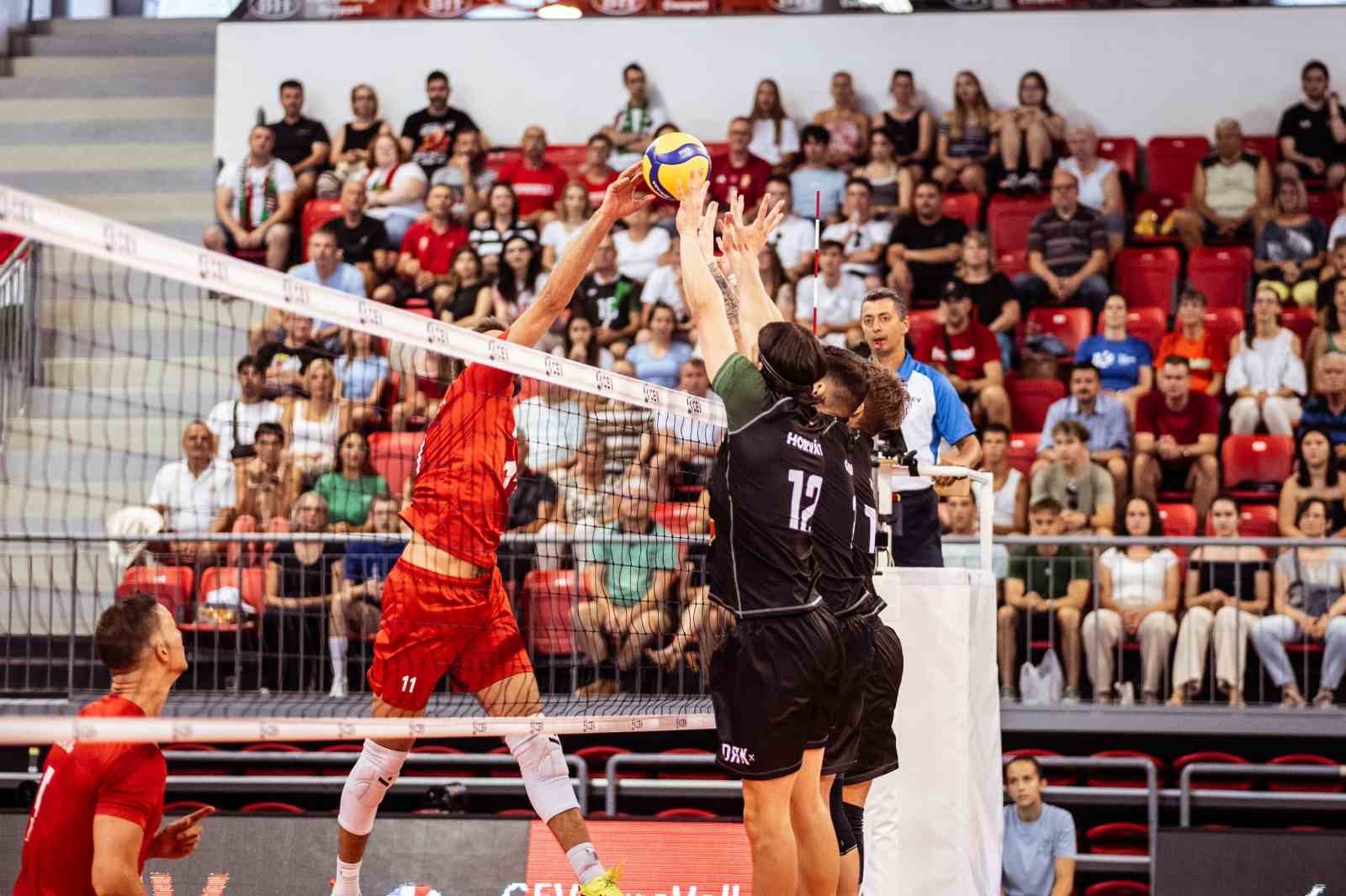 2026 CEV Erkekler Avrupa Voleybol Şampiyonası Elemeleri: Macaristan: 0 - Türkiye: 3 