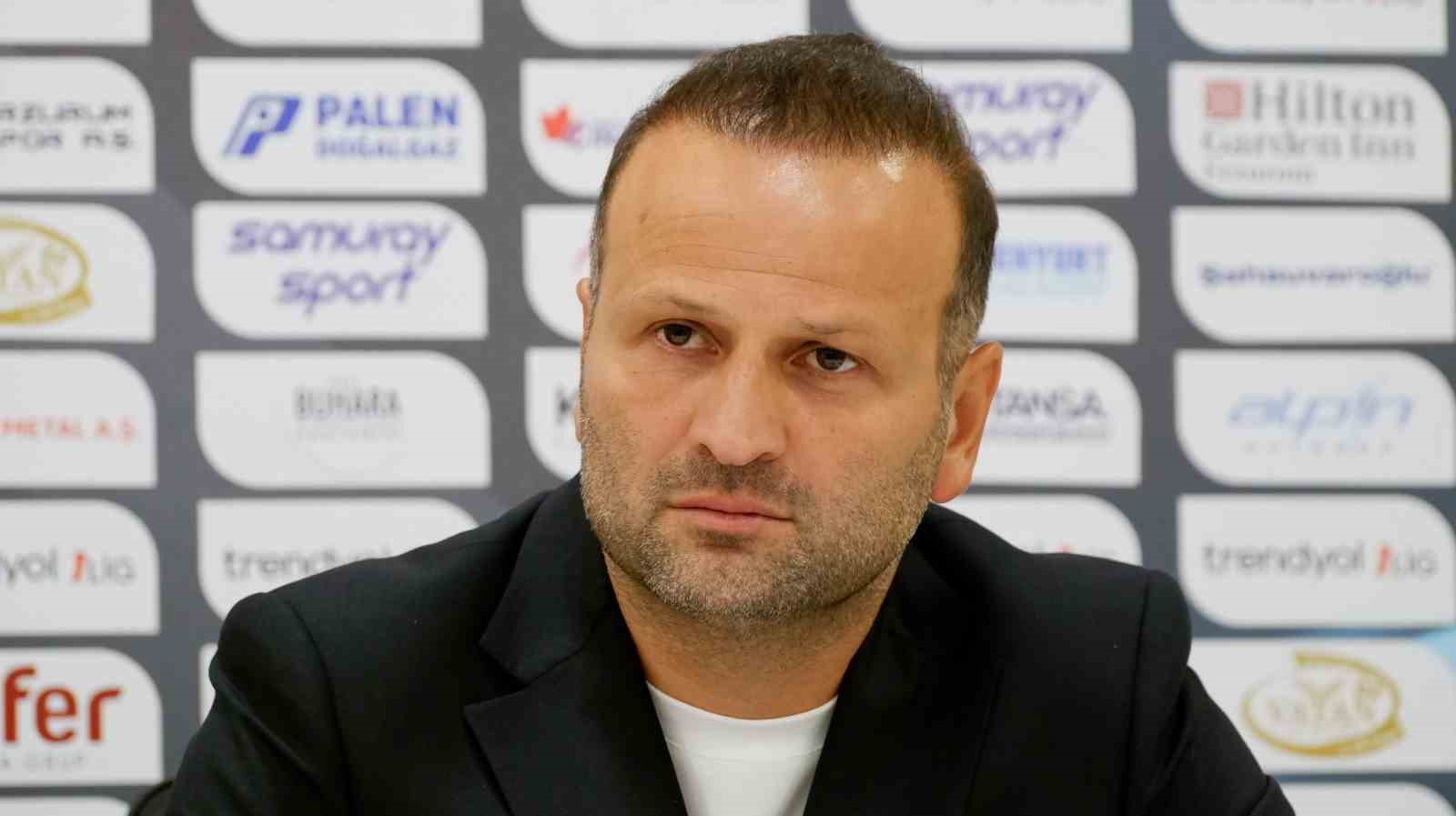Osman Zeki Korkmaz: 