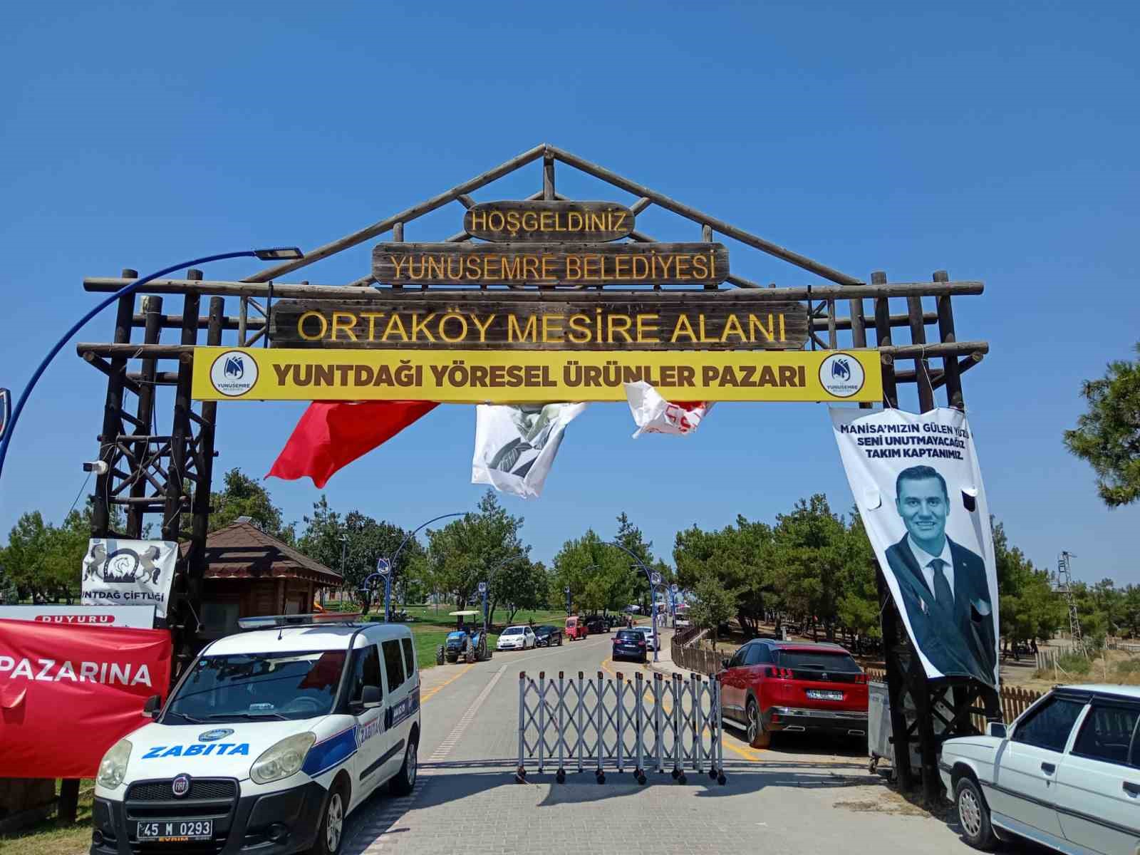 Yuntdağı Yöresel Ürünler Pazarı açıldı 
