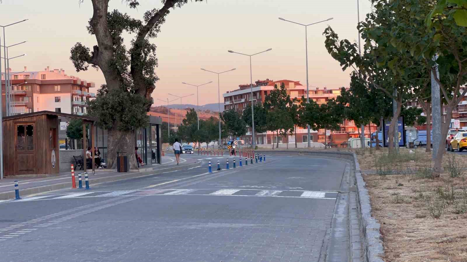 Balıkesir merkezli deprem Çanakkale’den de hissedildi 