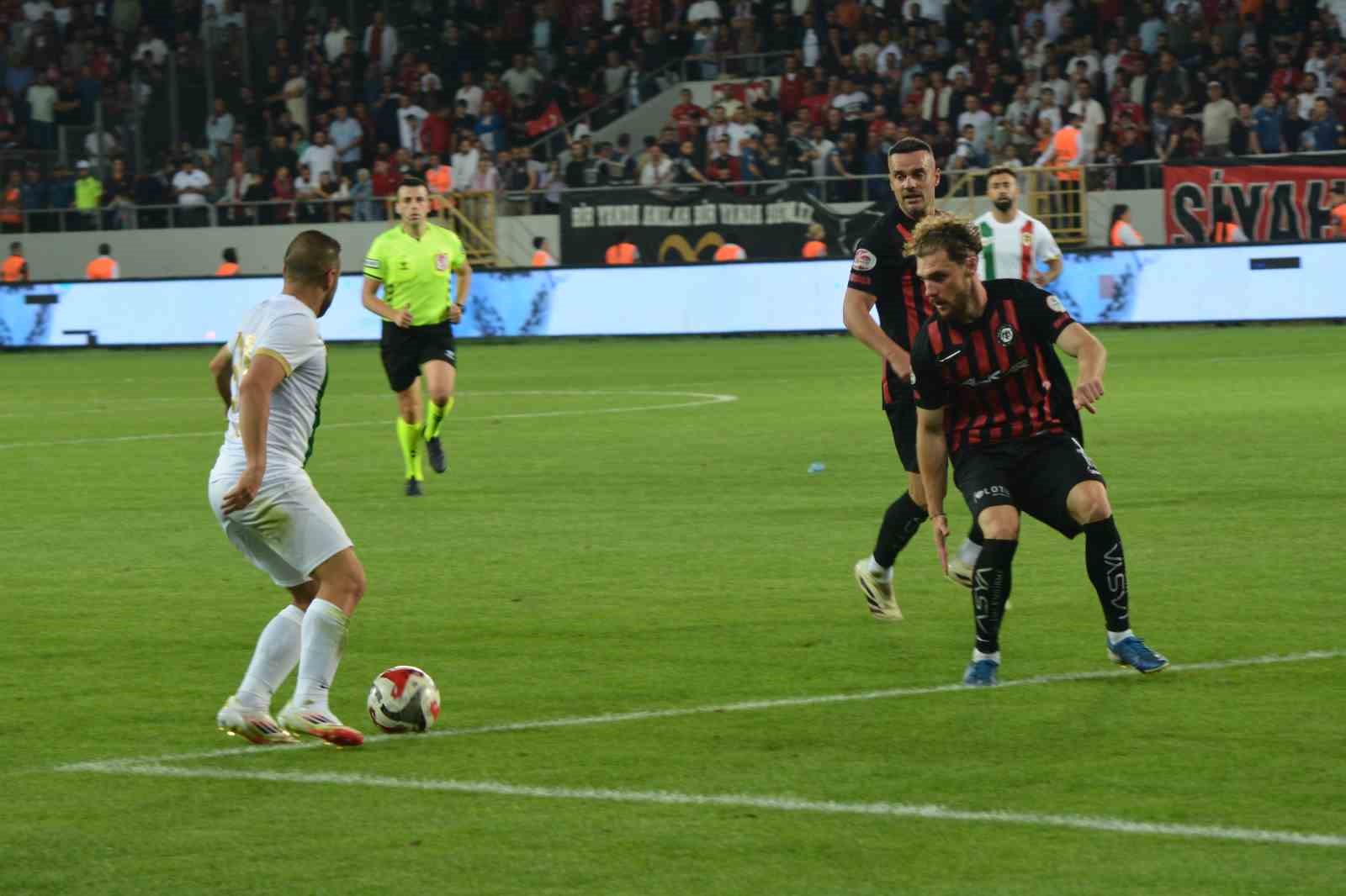 Trendyol 1. Lig: Çorum FK: 2 - Amed Sportif Faliyetler: 0 