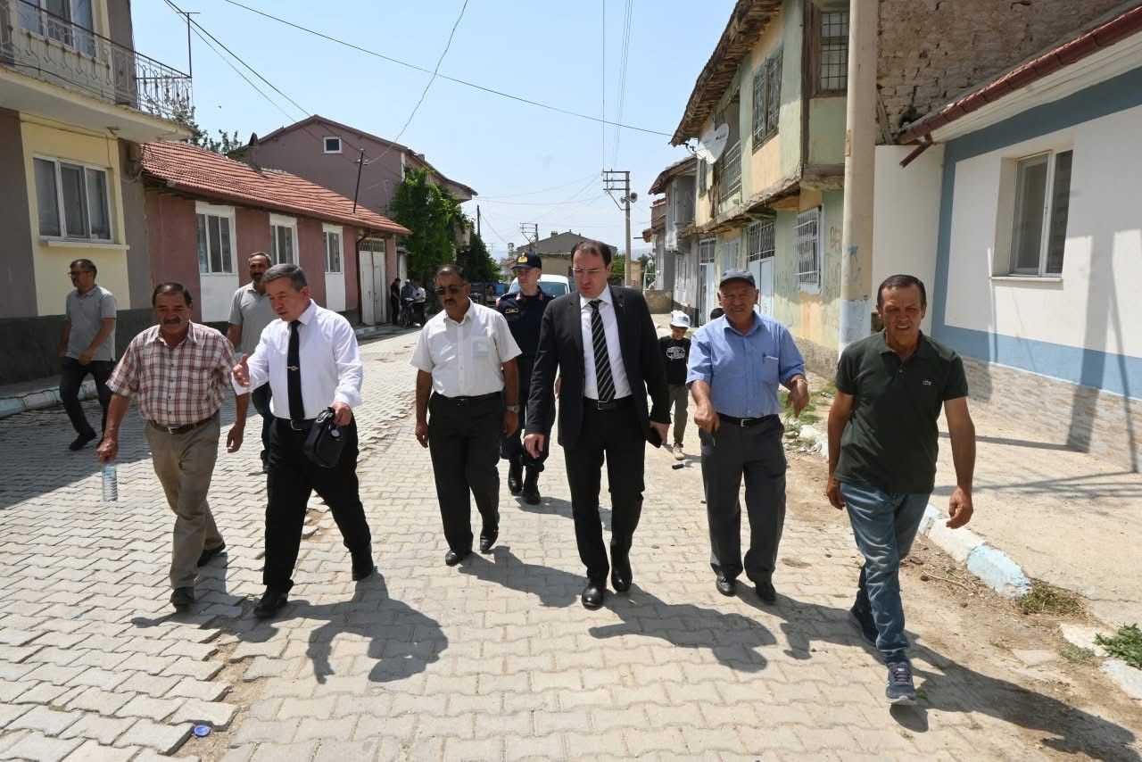 Kaymakam Türker, vatandaşların taleplerini dinledi 