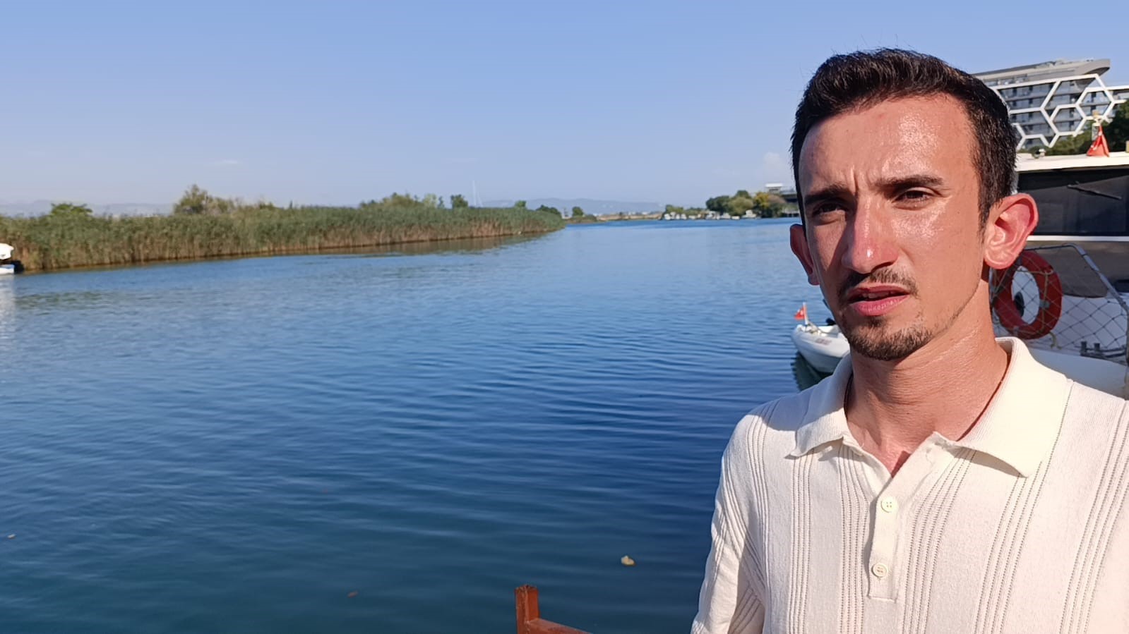 Antalya açıklarında orkinos peşindeyken balina ile karşılaştılar 