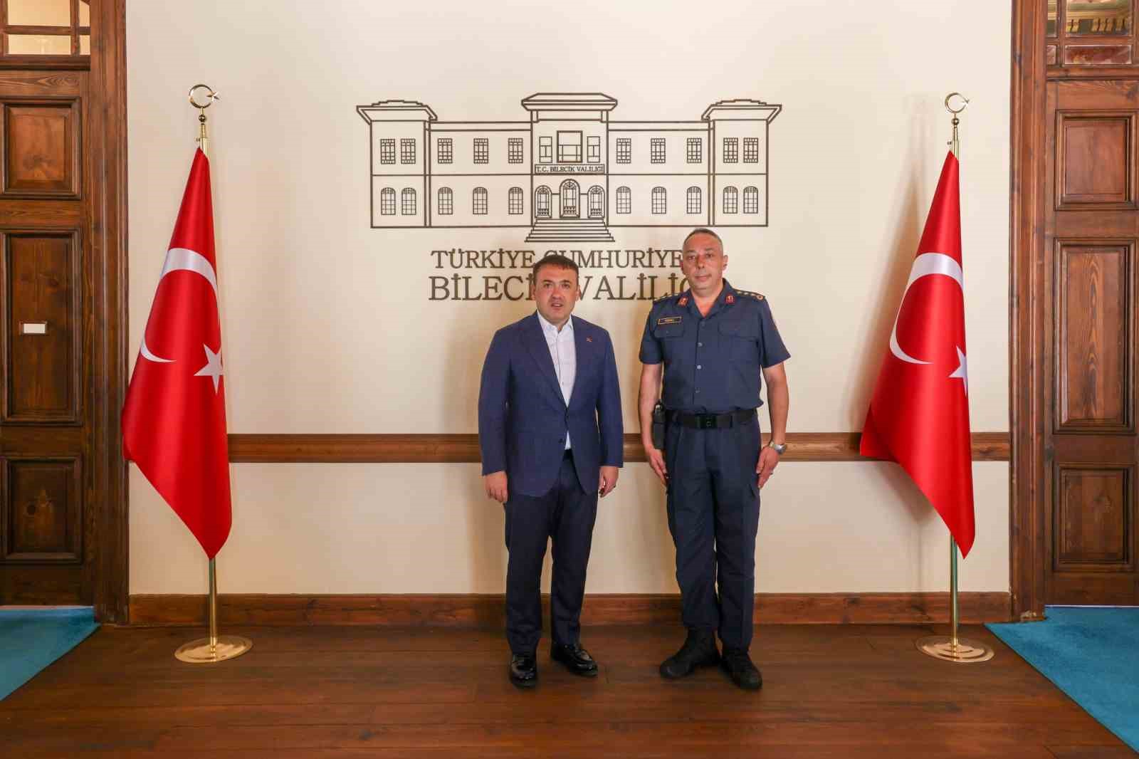 Bilecik’te yeni komutanlar göreve başladı 