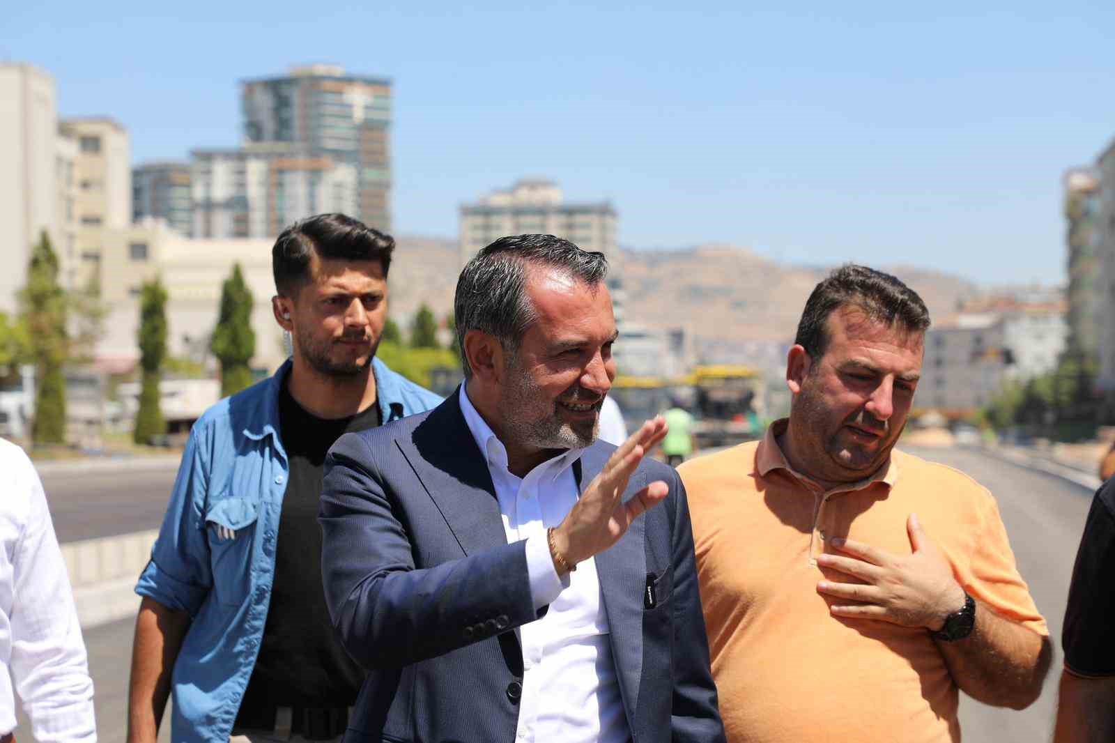 Başkan Şerifoğulları’ndan kavşak çalışmalarına yakın takip 