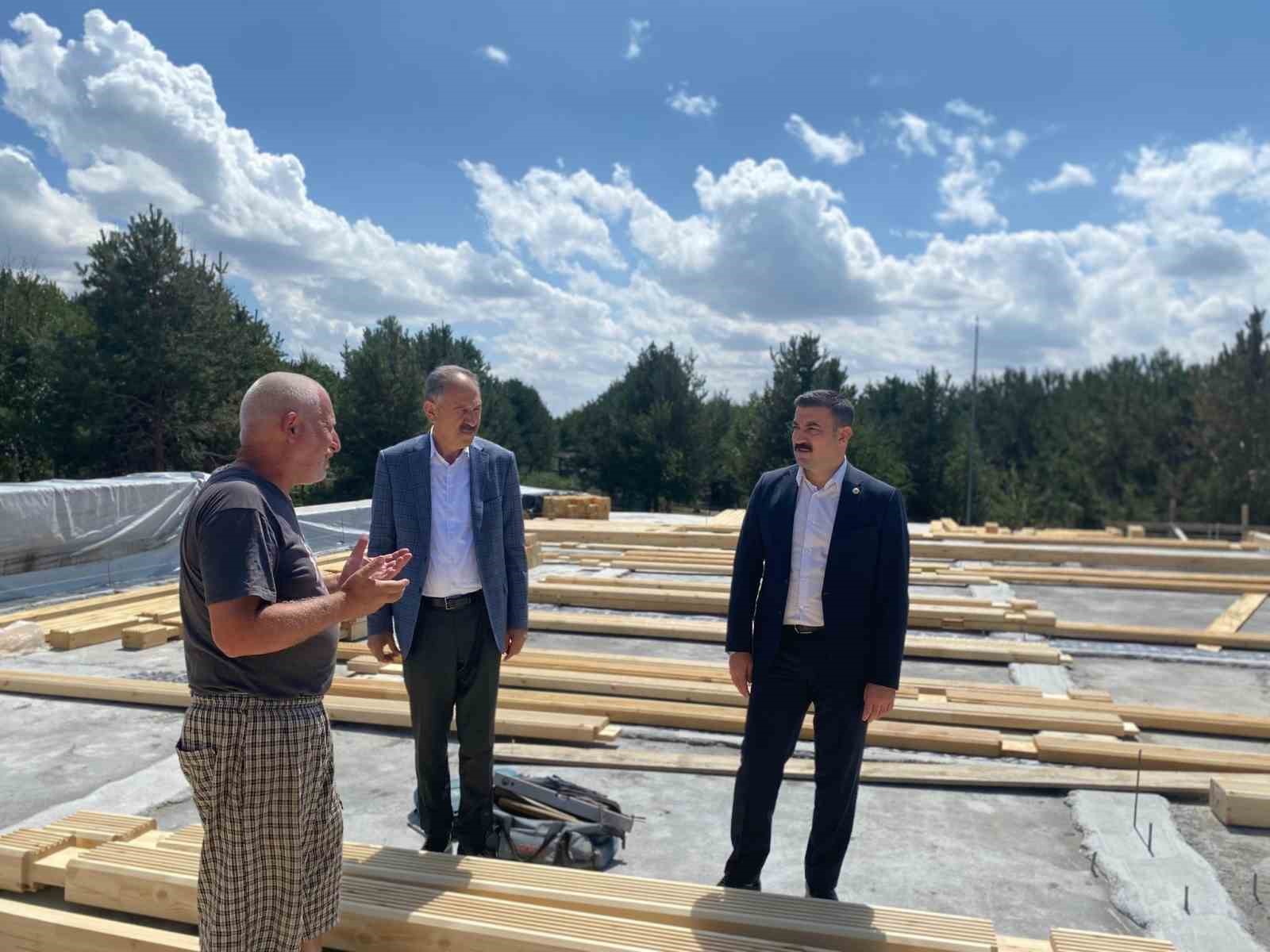 Arpaçay’da Kütük Evin yapımına başladı 