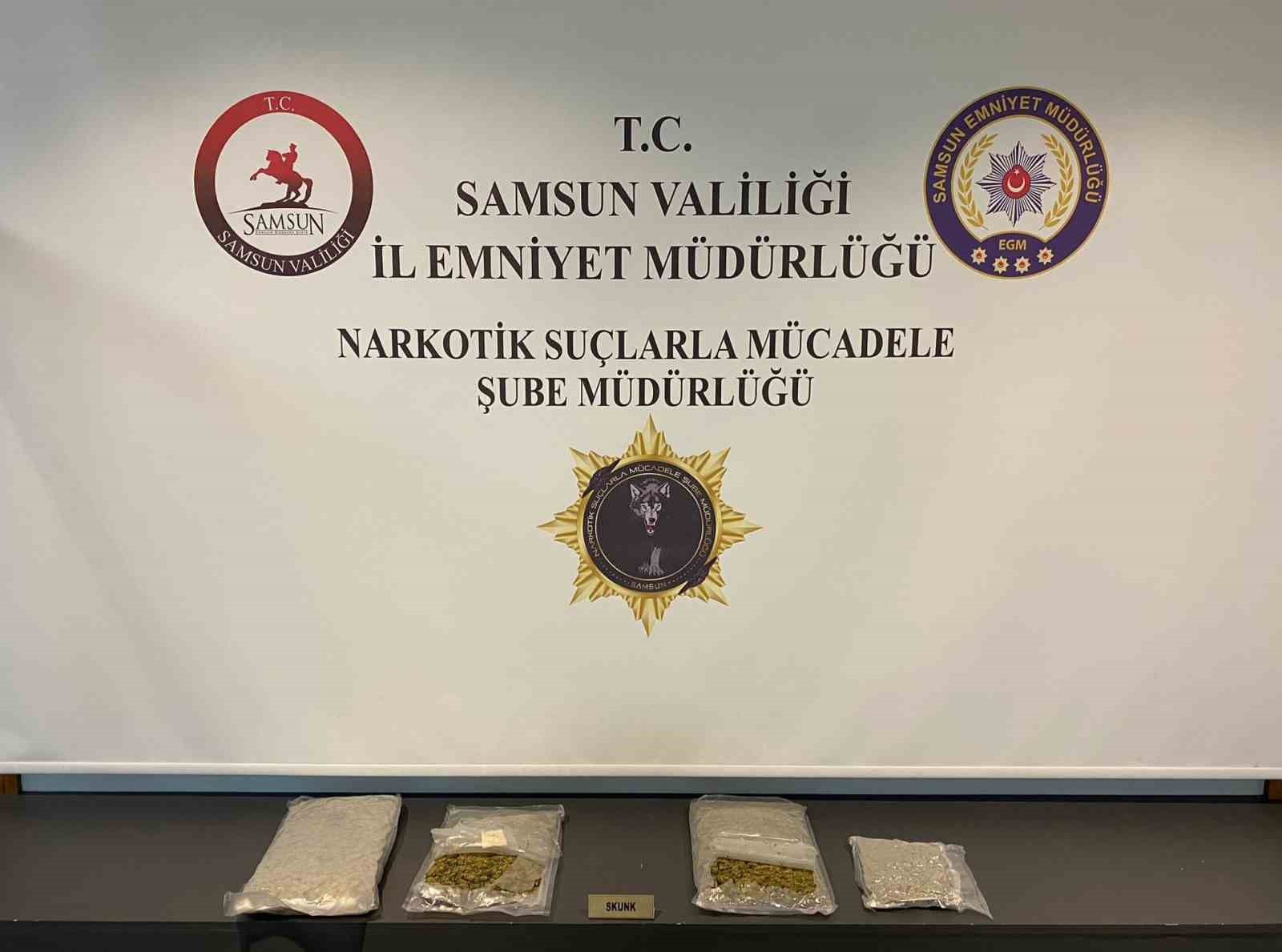 Samsun’da yolcu otobüsünde 2 kilo skunk ele geçirildi: 2 gözaltı 