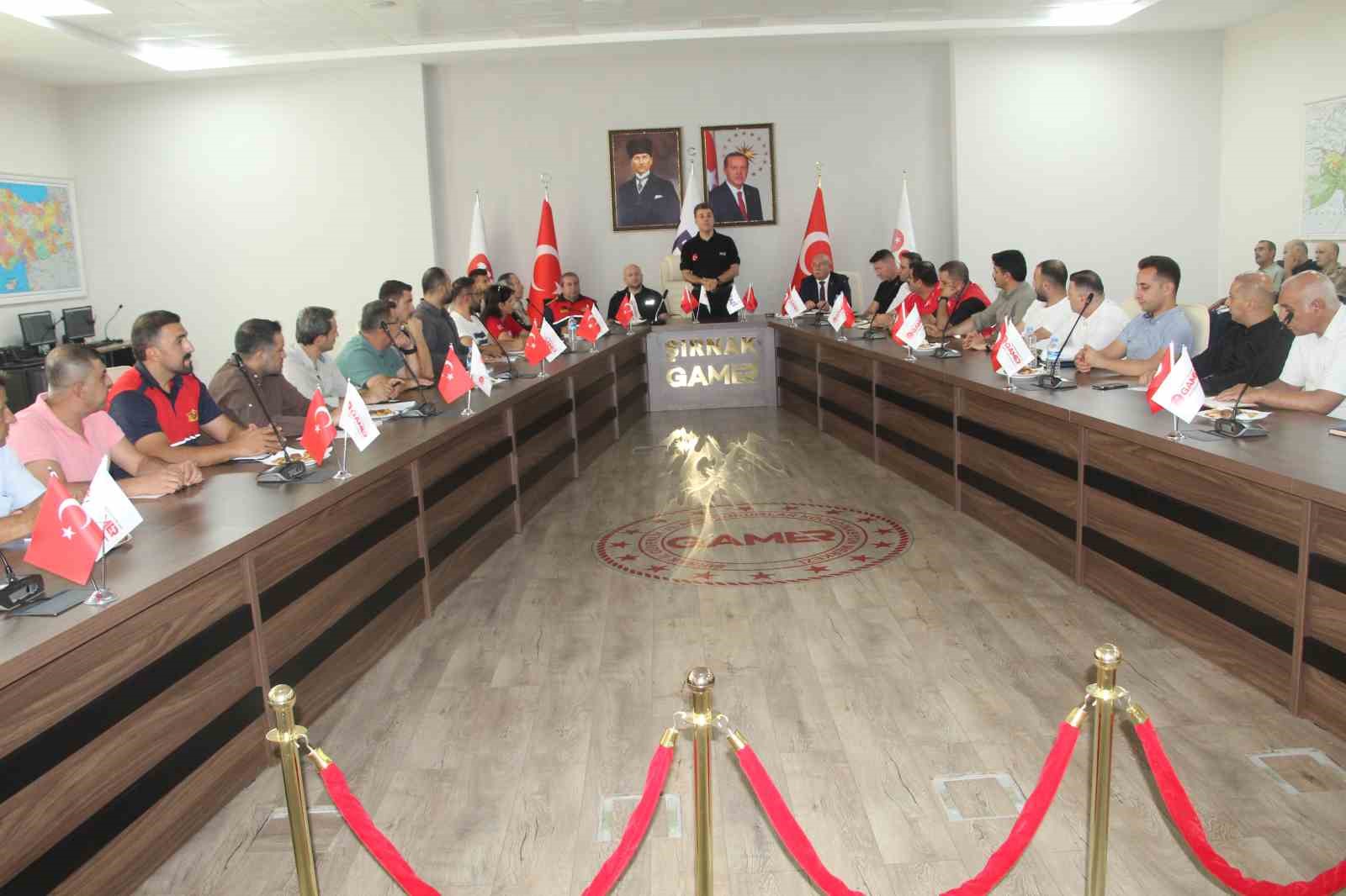 Şırnak’ta deprem tatbikatı toplantısı 