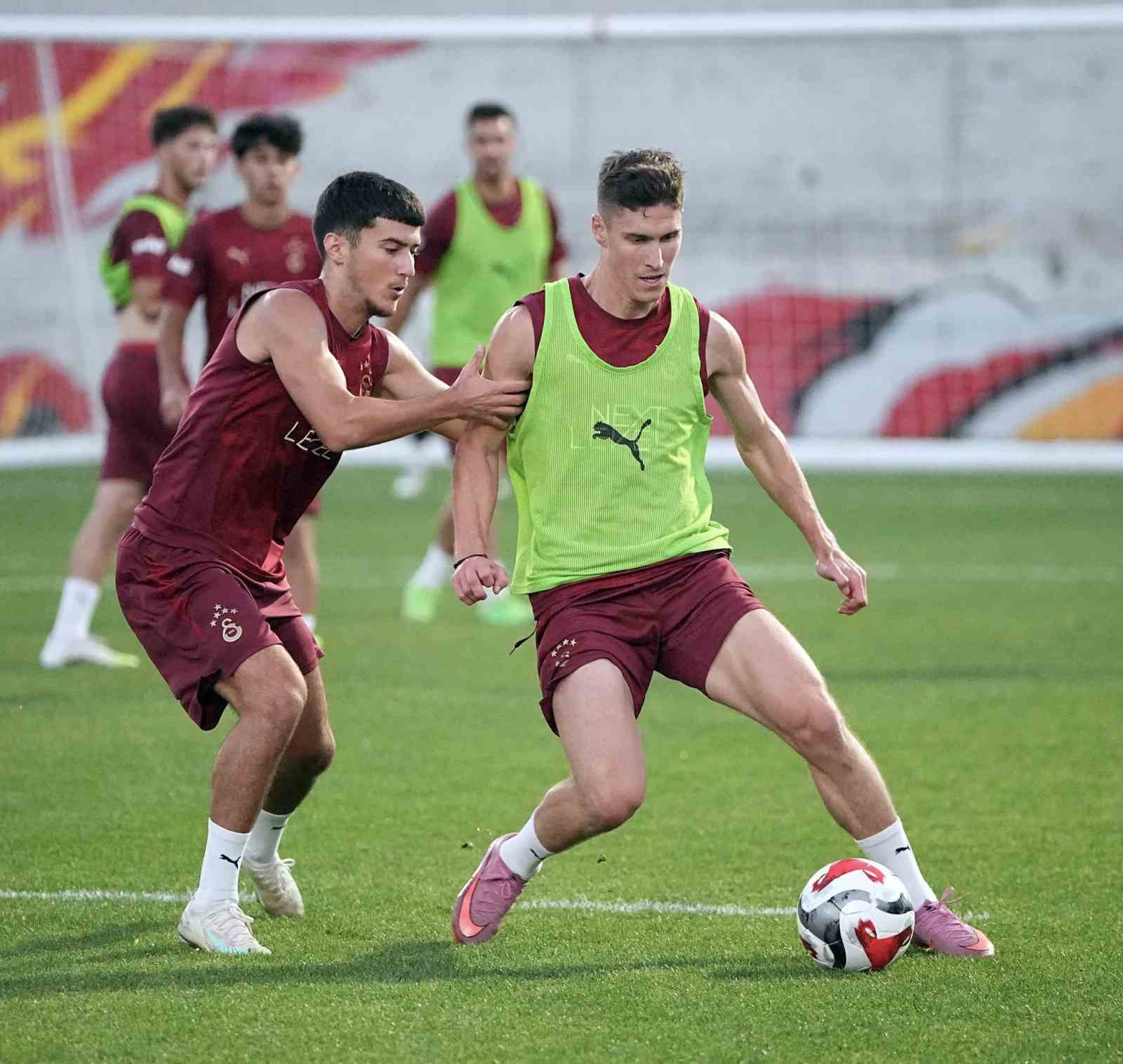 Galatasaray, Fatih Karagümrük maçı hazırlıklarını sürdürdü 
