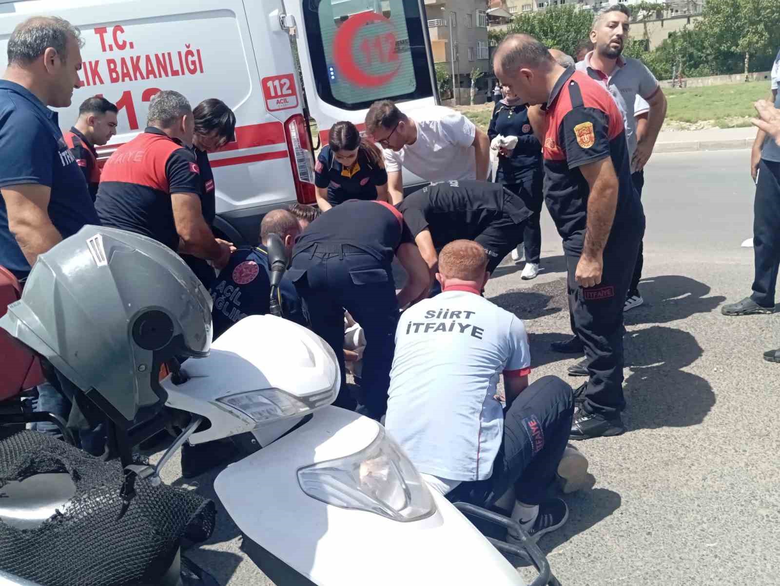 Siirt’te otomobil ile motokurye çarpıştı: 1 yaralı 