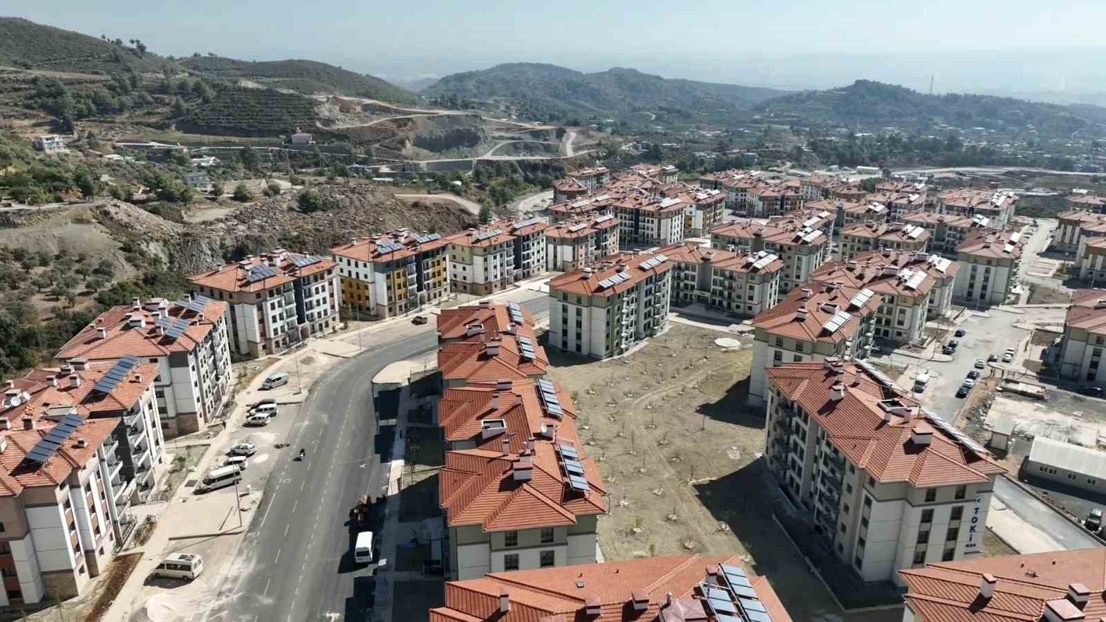 Asrın felaketinin yerle bir ettiği Antakya devlet yatırımlarıyla yeniden hayat buluyor 