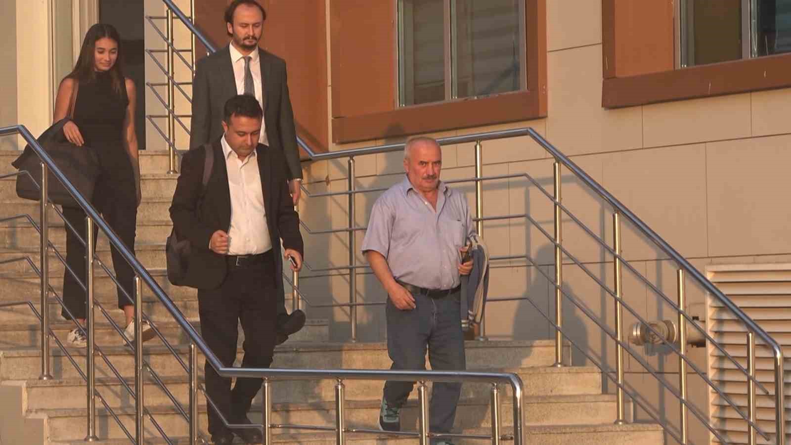 Tutuklanan kaptanın limanda gemisini incelerken görüntüleri ortaya çıktı 
