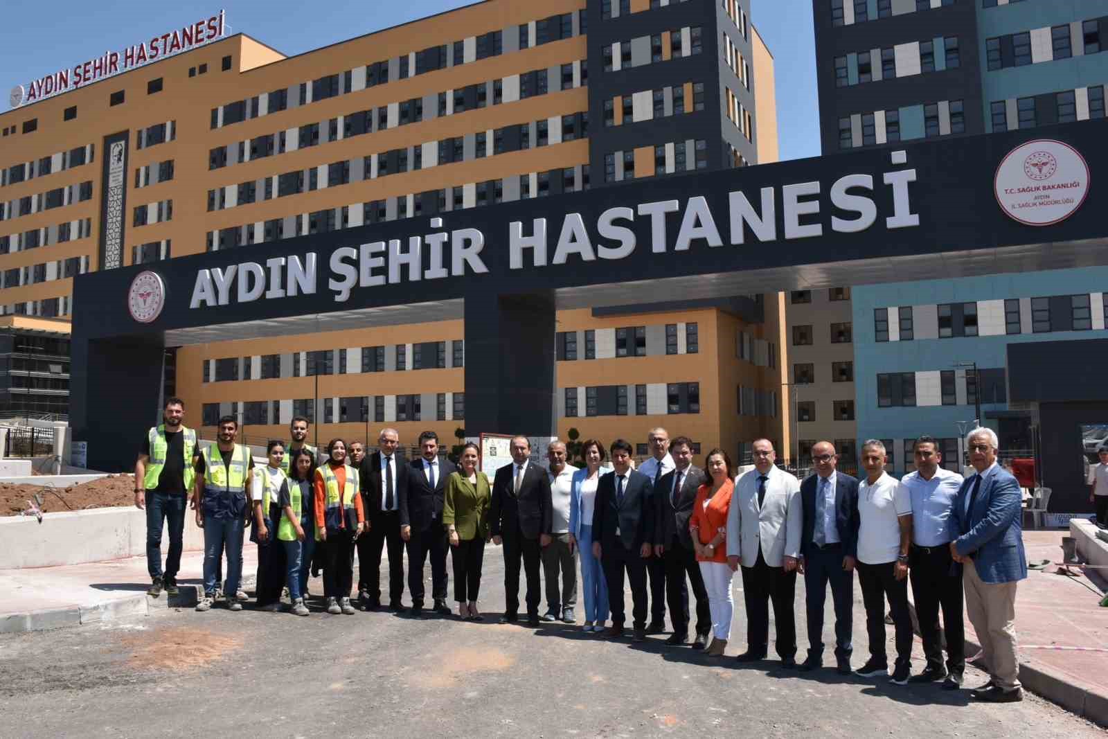 Bakanlık heyeti Aydın’daki sağlık yatırımlarını inceledi 