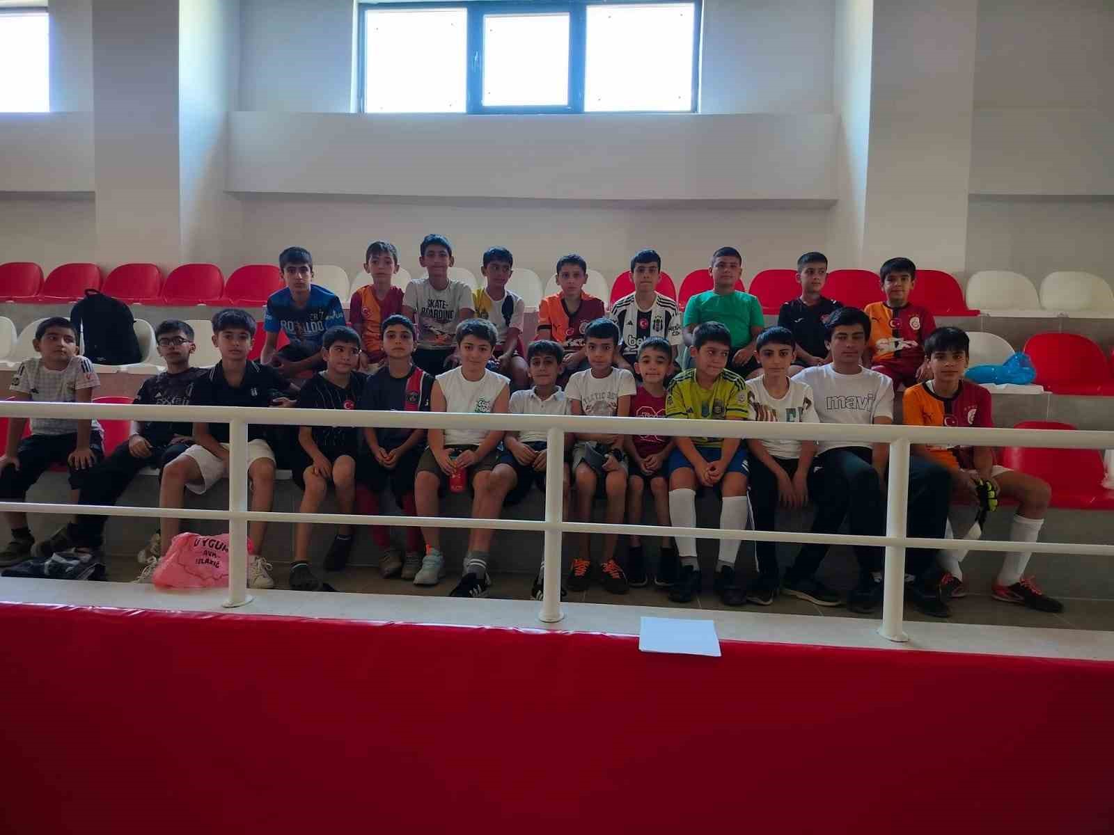 Elazığ’da futsal turnuvası sona erdi 