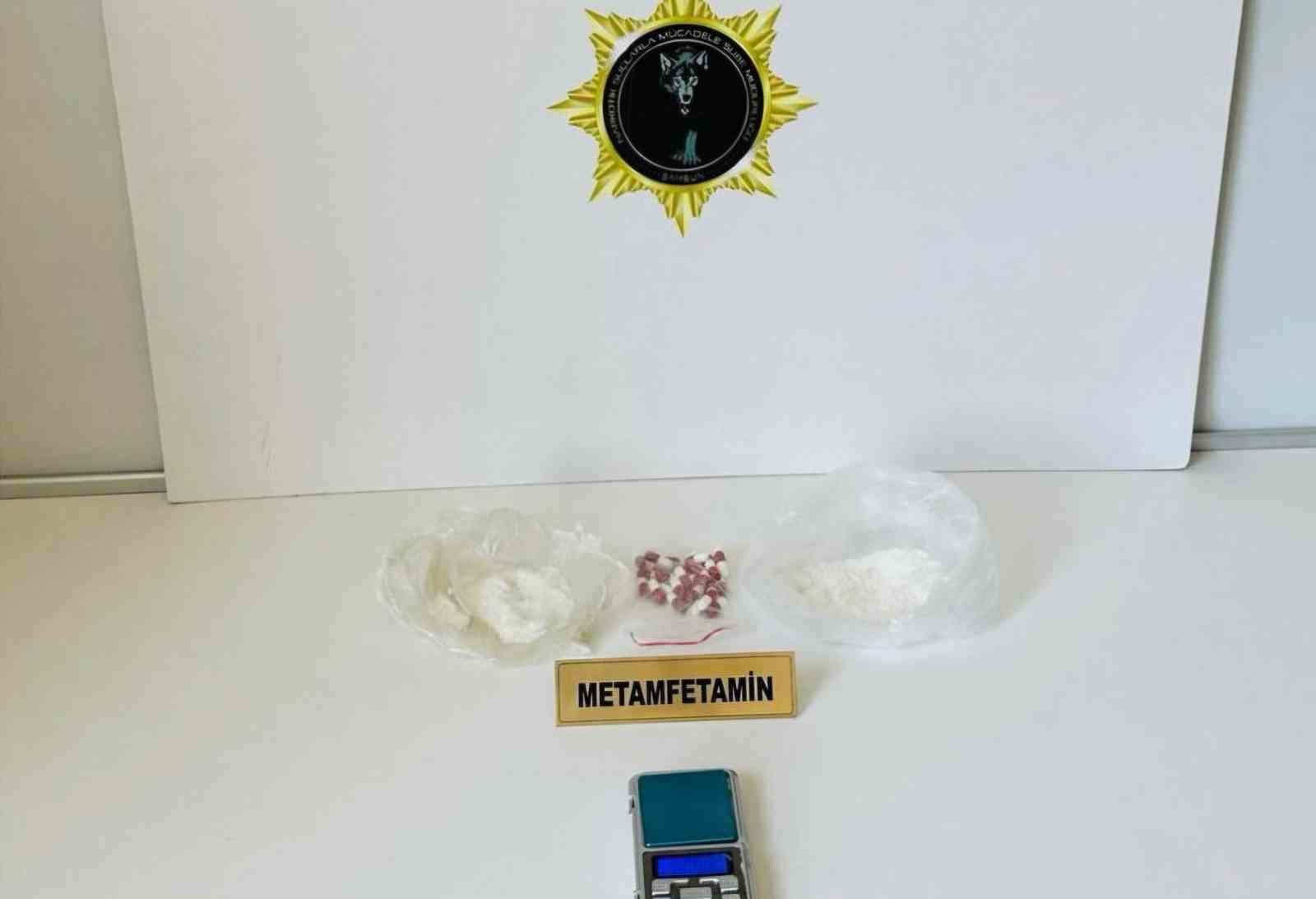Samsun’da uyuşturucu operasyonu: 5 gözaltı 
