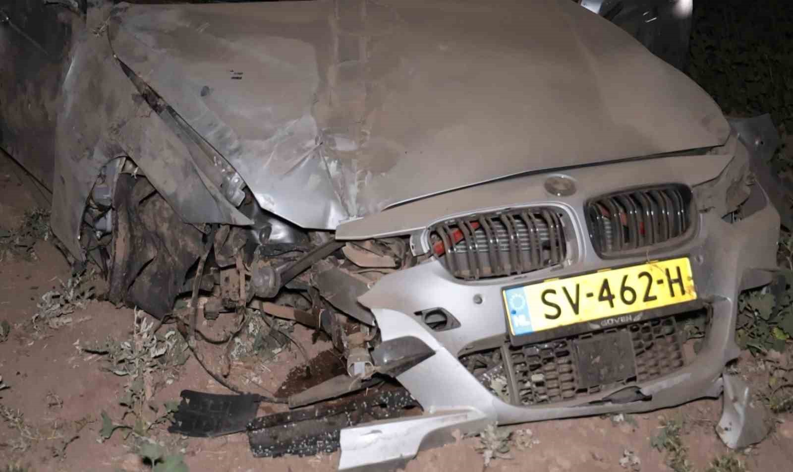 Şarampole takla atıp hurdaya dönen otomobilin sürücüsü ağır yaralandı 