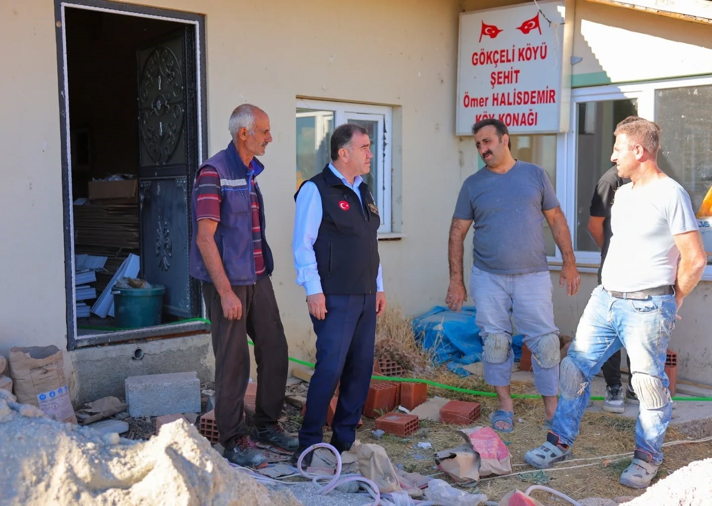 Vali Eldivan, Gökçeli ve Konursu köylerinde incelemede bulundu 