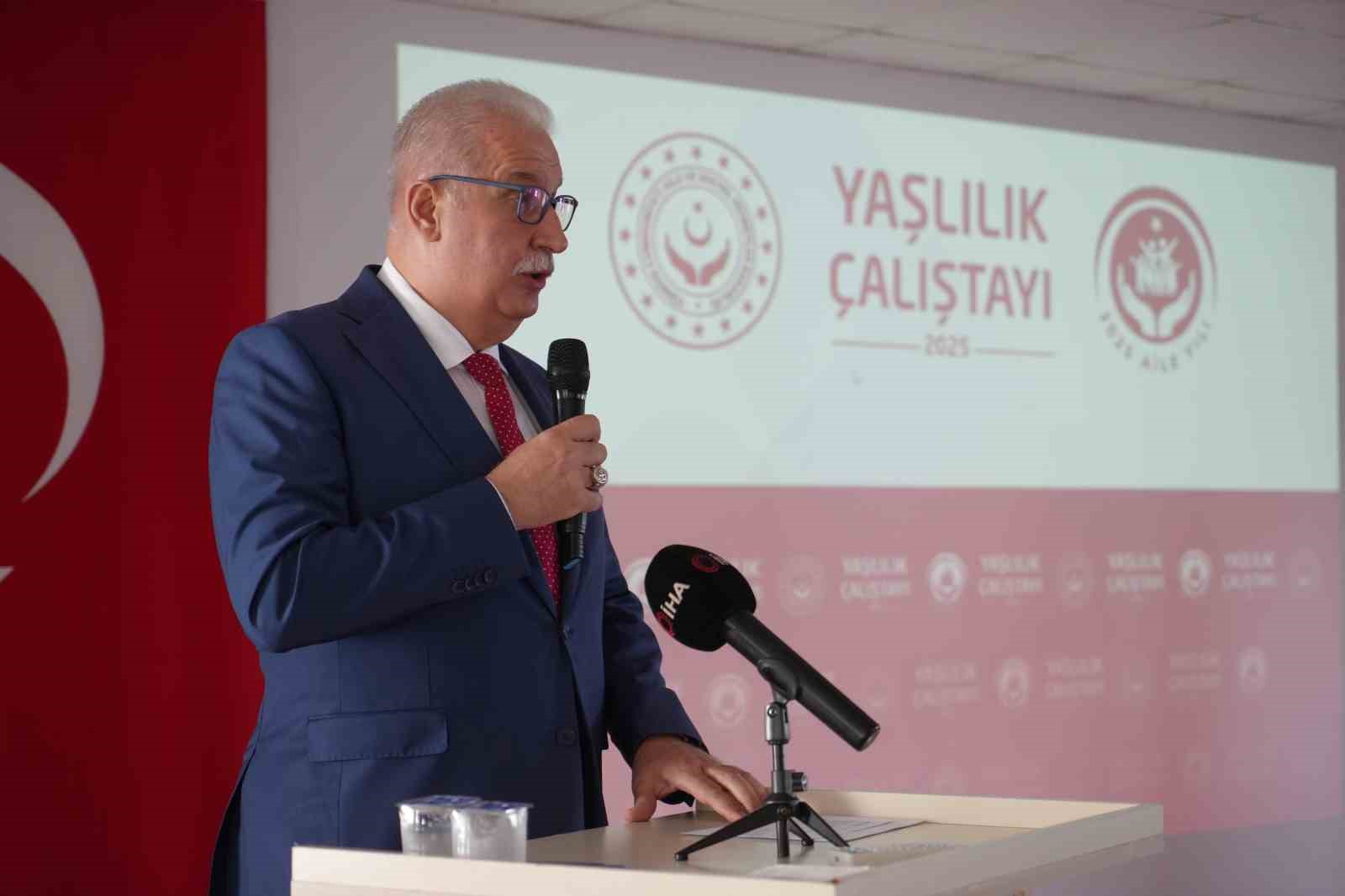 Samsun’da ’Yaşlılık Çalıştayı’ 