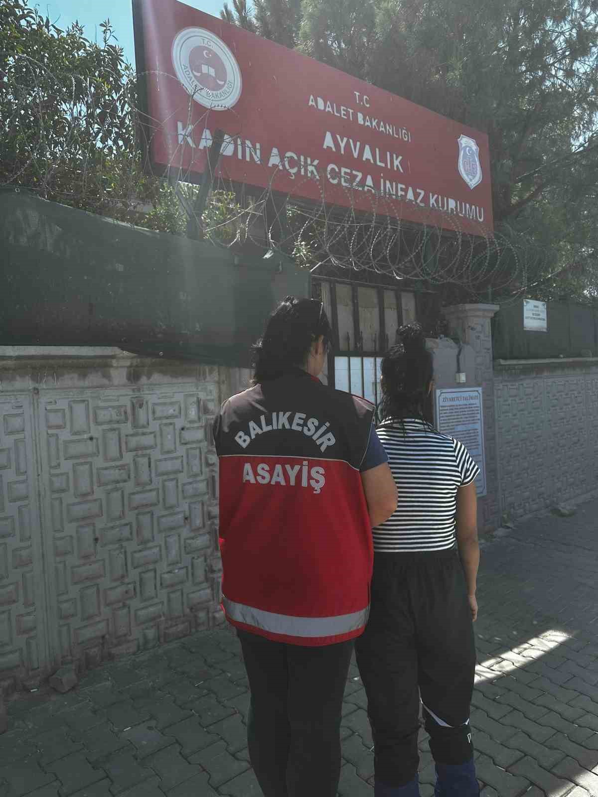 Balıkesir’de hapis cezalı 18 kaçak şahıs tutuklandı 