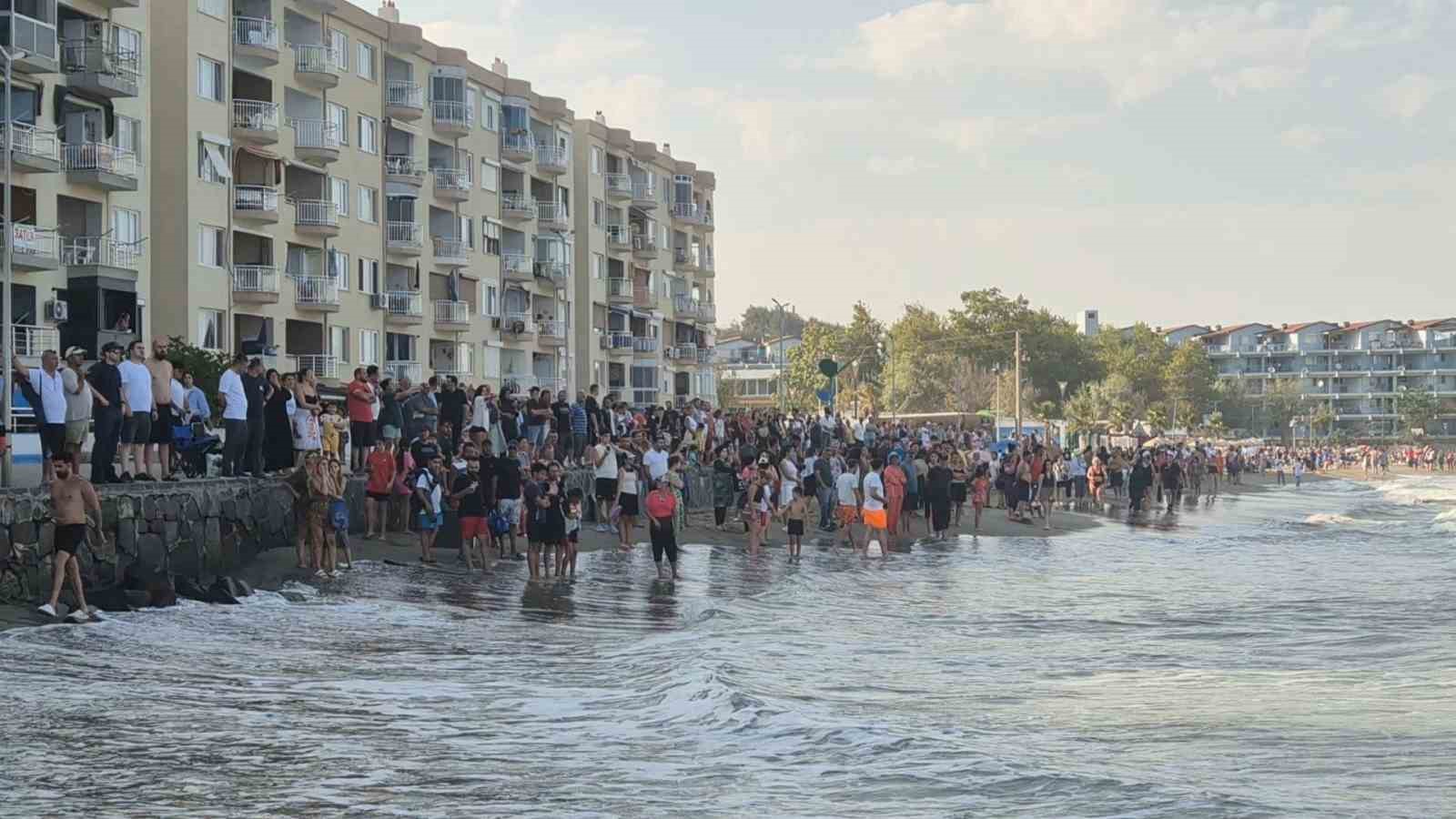 Tekirdağ’da yasağa uyulmayan denizde can pazarı yaşandı: 2 kişi kurtarıldı, 1 kişi kayıp 