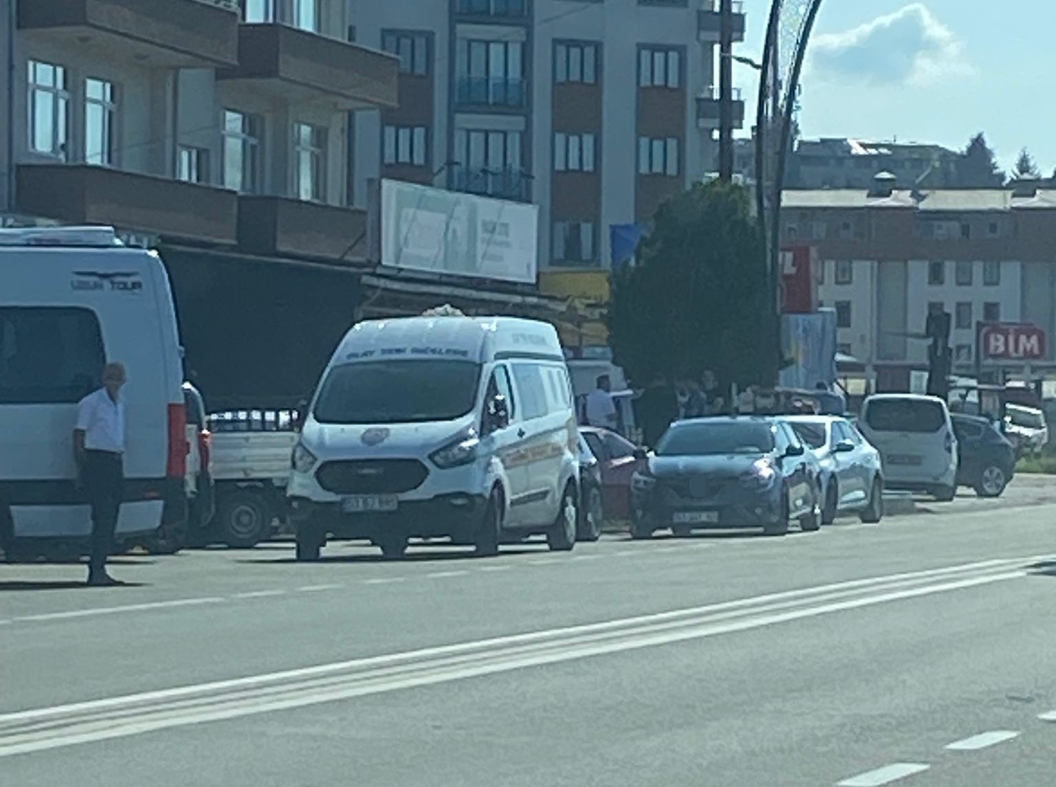 Rize’de mal sahibi ile kiracının kavgası kanlı bitti: 3’ü ağır 4 yaralı 