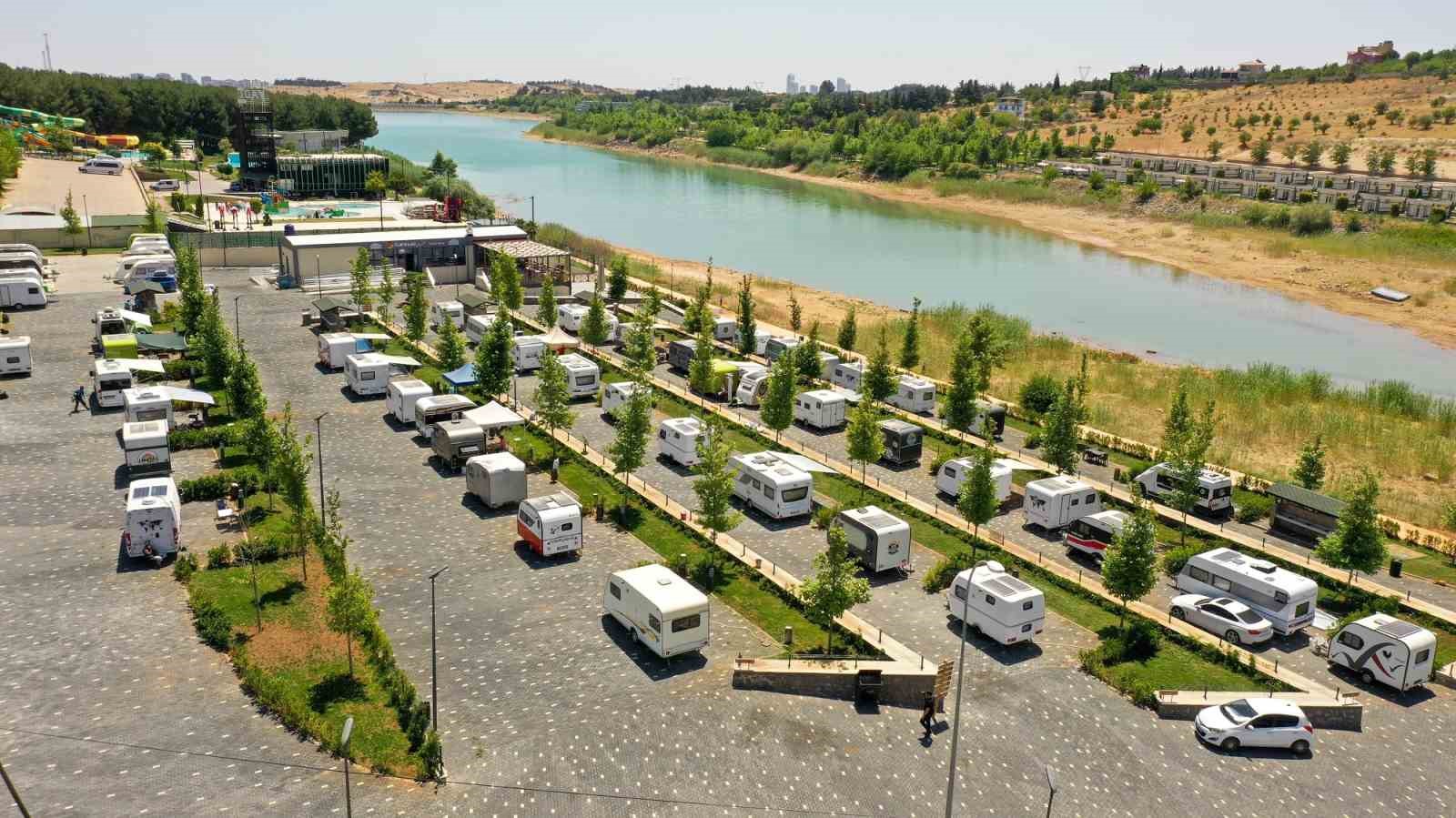 Gaziantep Büyükşehir’den doğa ve konforu buluşturan karavan park 