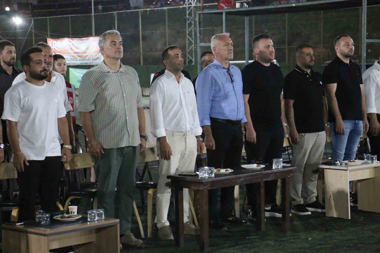 Atakum’da final heyecanı: Kupayı Kurugökçespor kaldırdı 