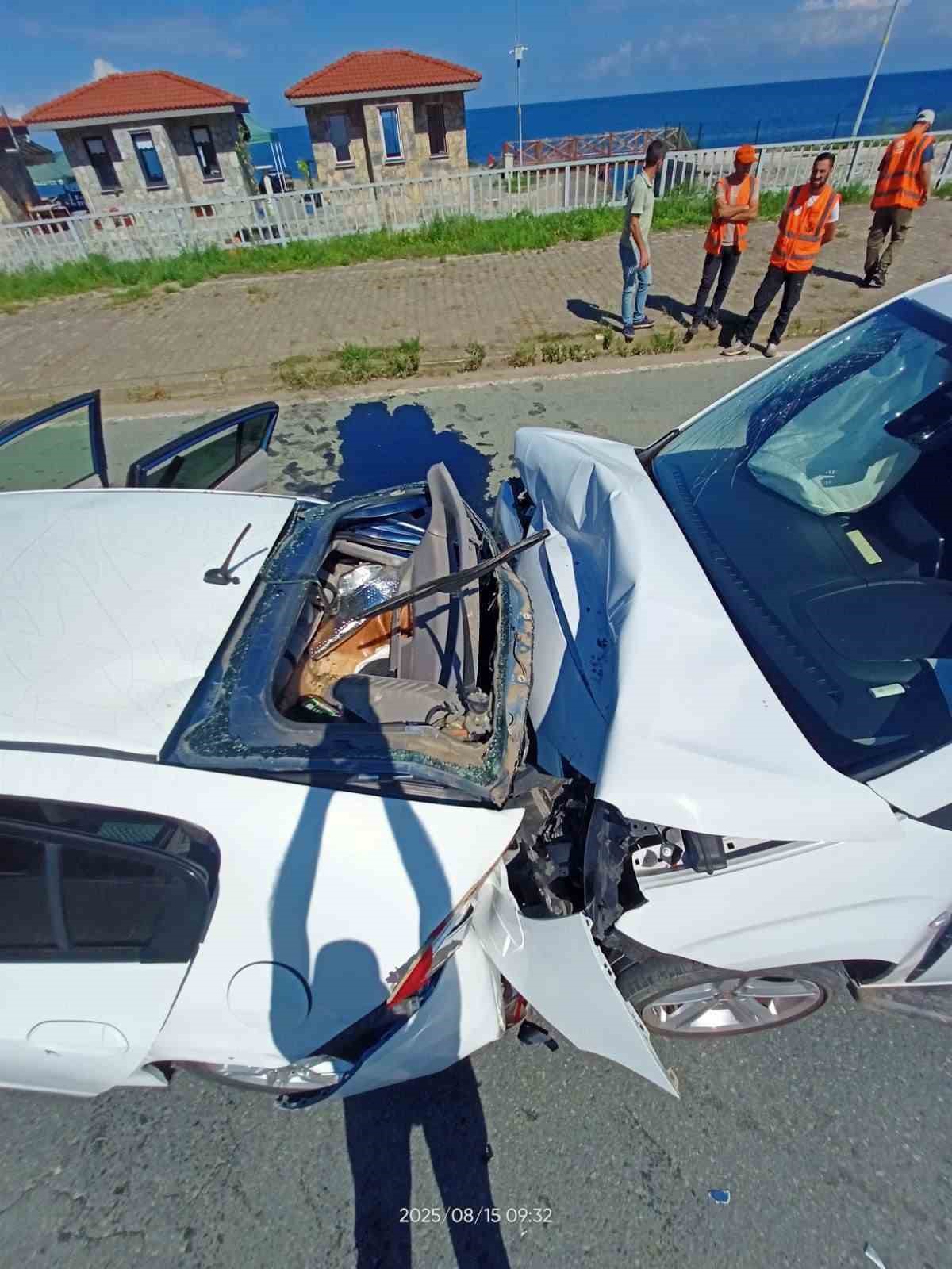 Rize’de trafik kazası: 1 ölü, 5 yaralı 