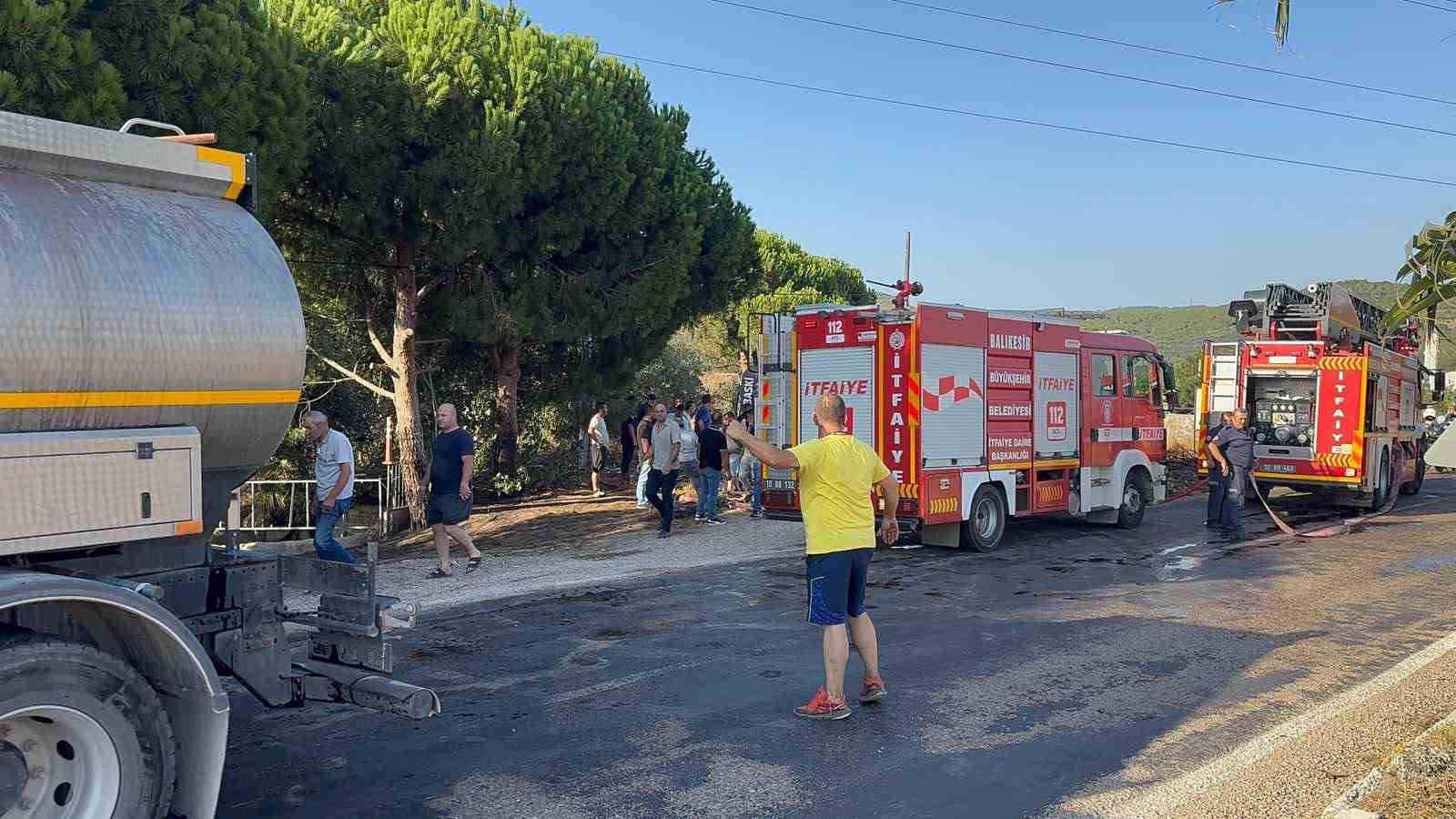 Erdek Gedeve mevkiinde arazi yangını 