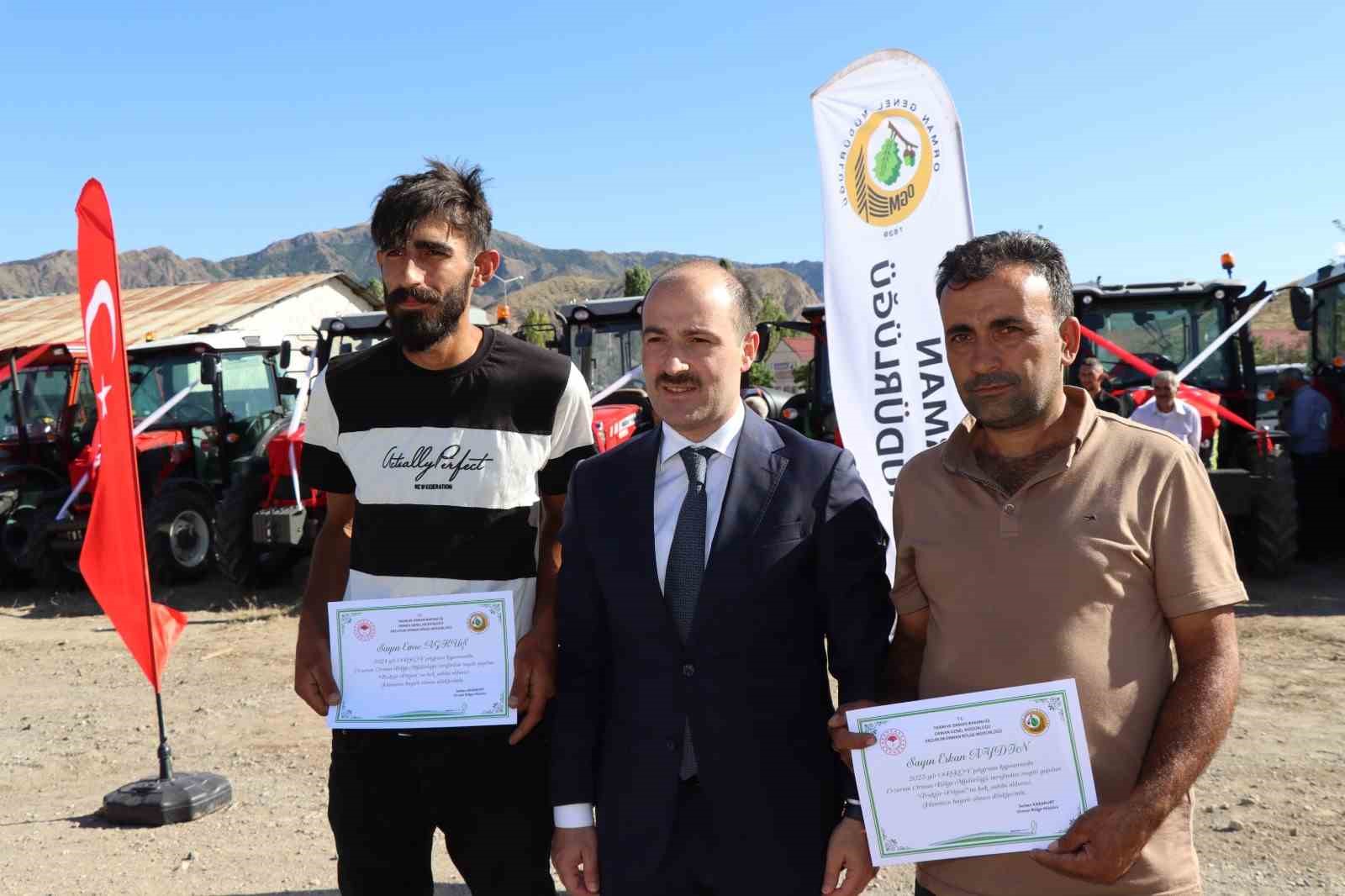 Orman köylülerine ekipman desteği 