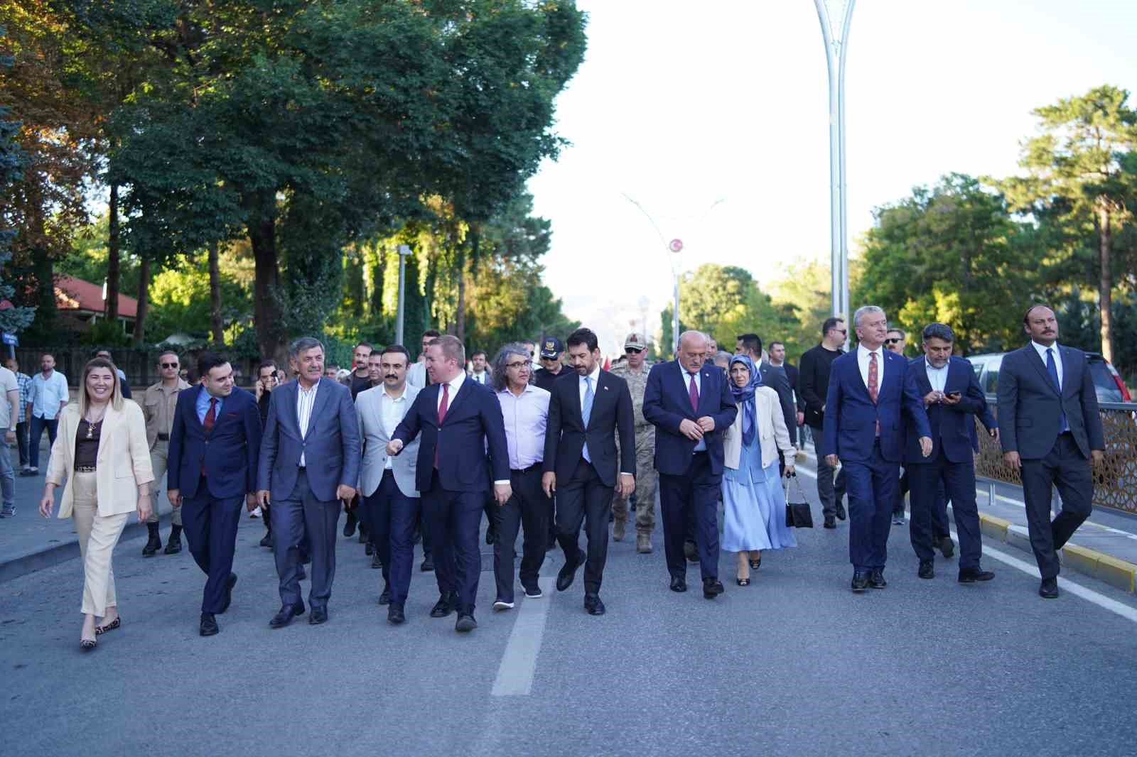 Erzincan Yaşayan Miras Festivali başladı 