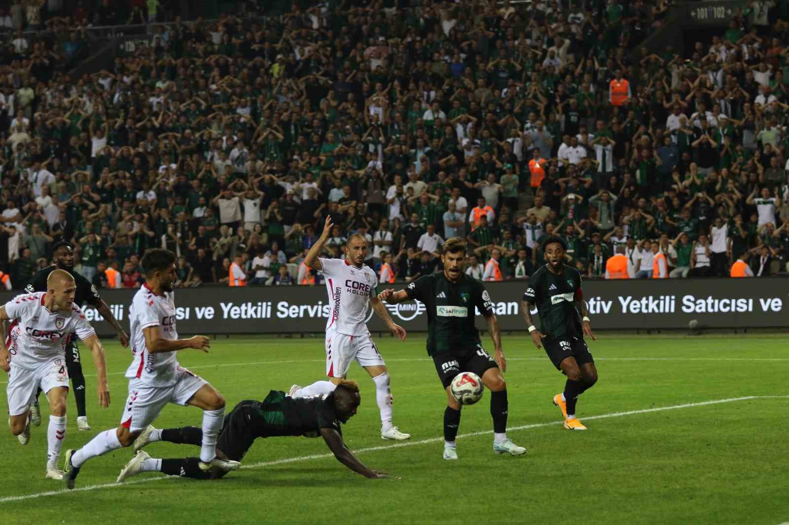 Trendyol Süper Lig: Kocaelispor: 0 - Samsunspor: 1 (Maç sonucu) 
