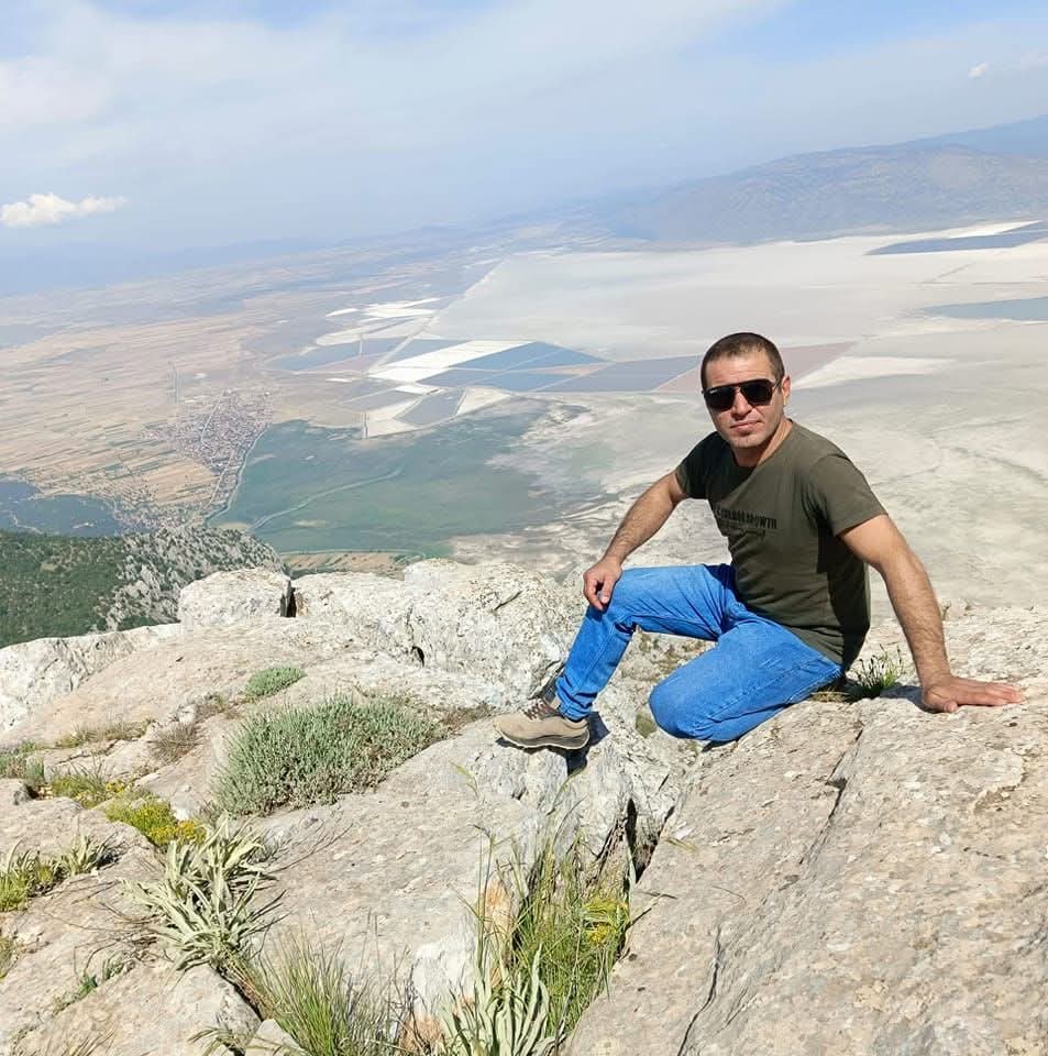 Afyonkarahisar’da tüfekle vurulan 2 çocuk babası hayatını kaybetti 