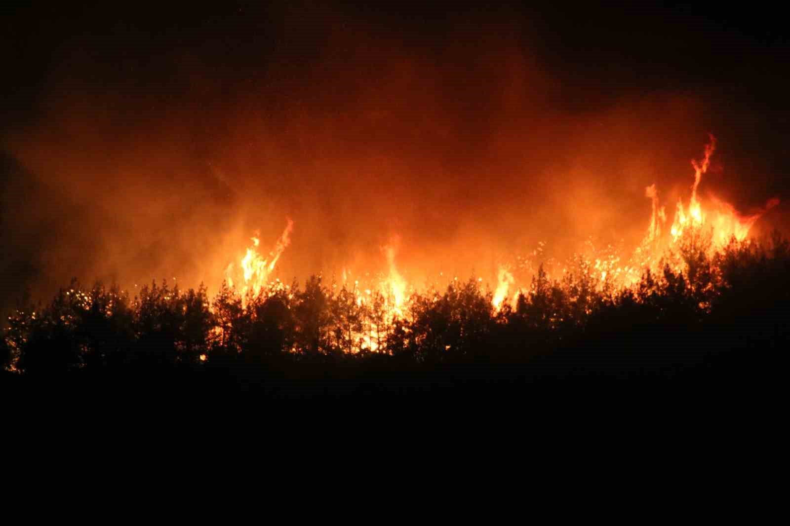 Çanakkale’de tedbir amacıyla tahliye edilen 5 köyden 251 kişi güvenli alanlara sevk edildi 