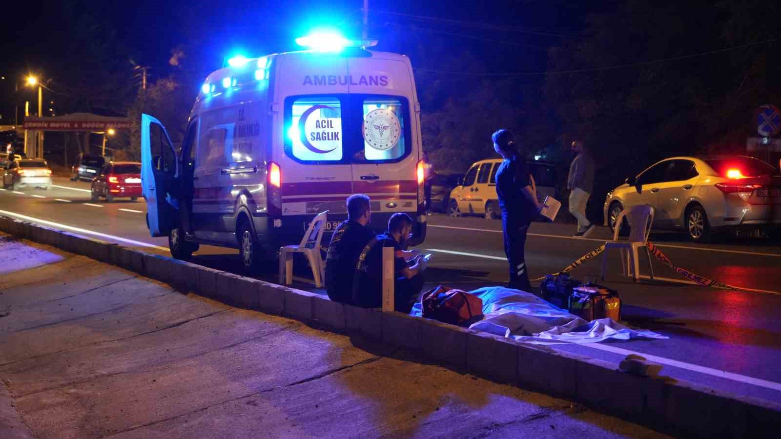 Düğünden çıkıp hayatını kaybetti, cenaze yerdeyken düğün eğlencesi devam etti 