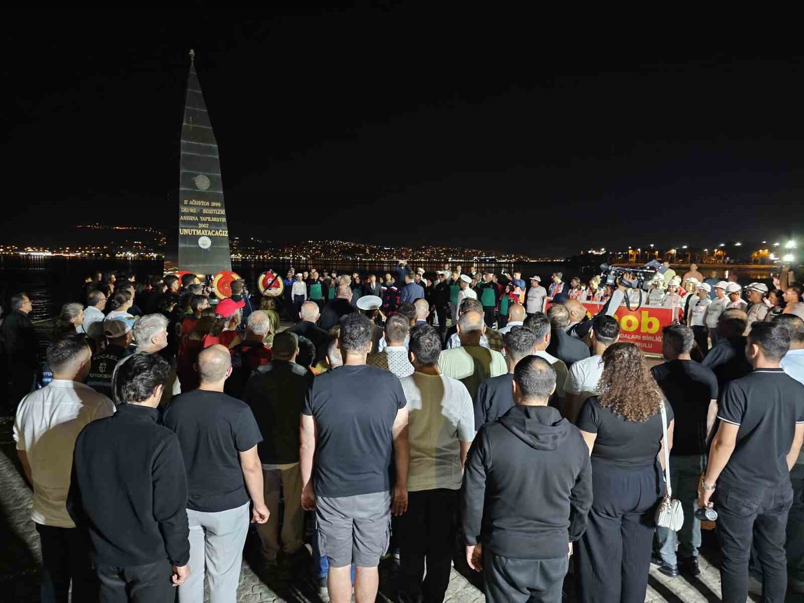 26 yıldır dinmeyen acı: Saat 03.02’de hayat durdu 