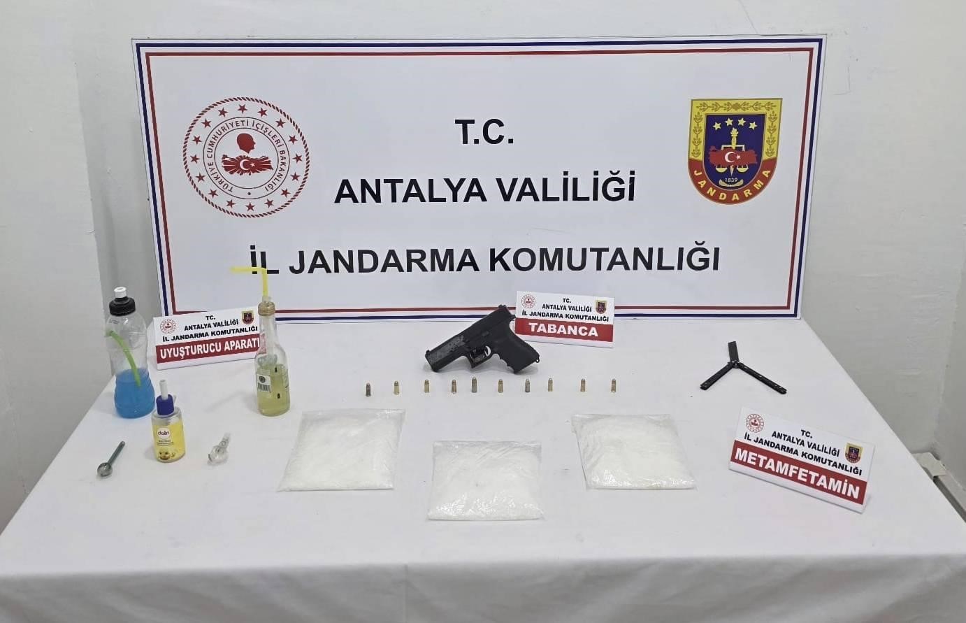 Kepez’de uyuşturucu operasyonu