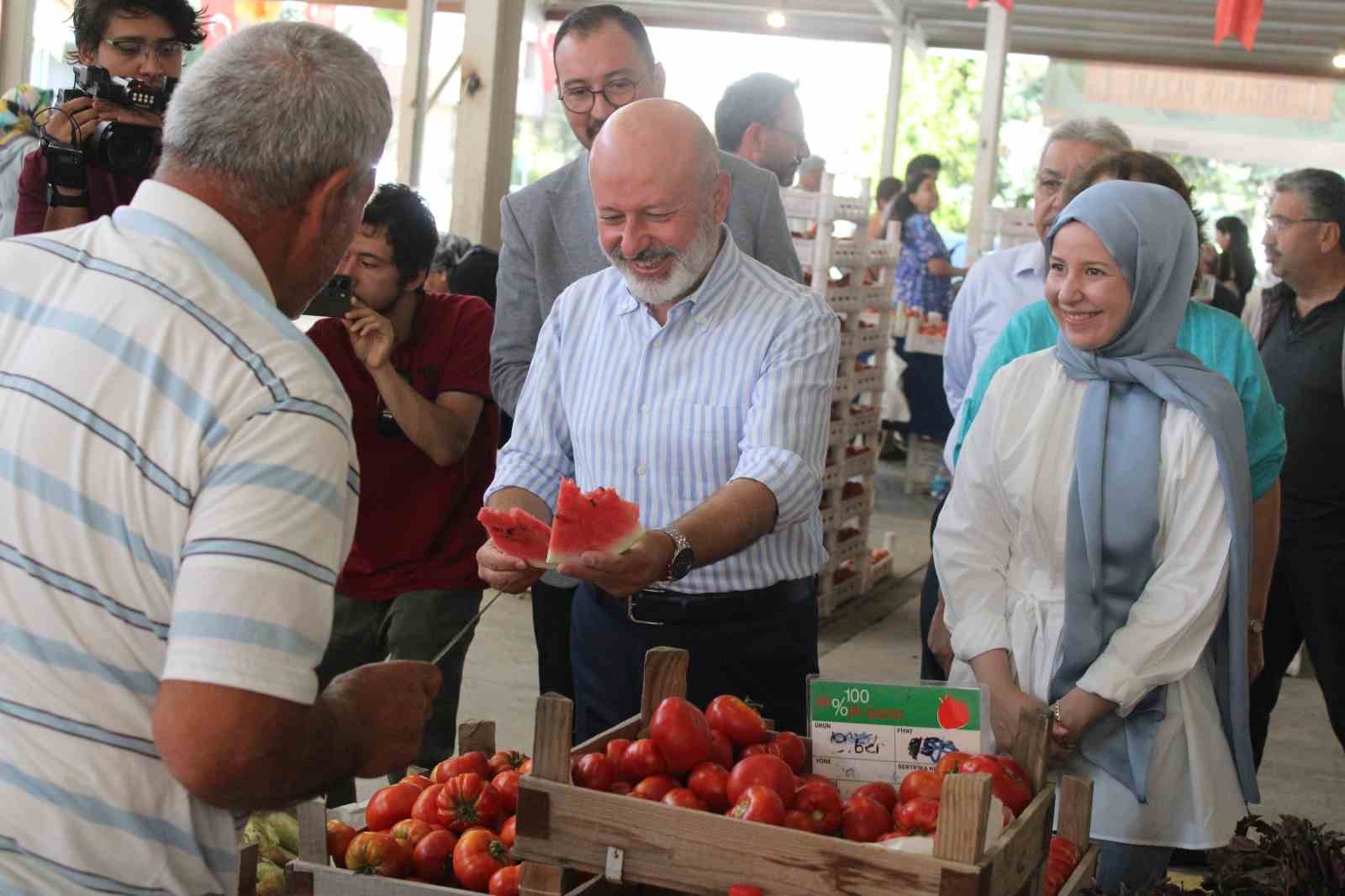 Yüzde 100 Ekolojik Pazar açıldı 