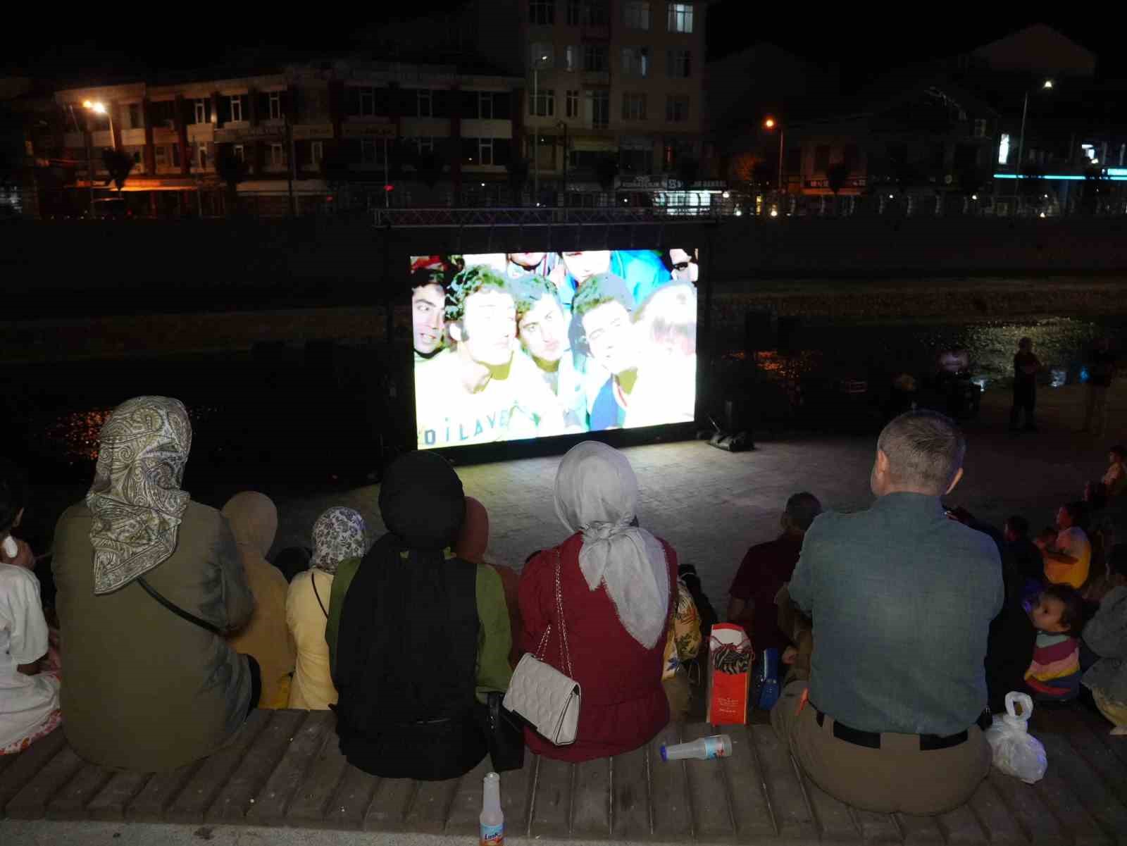 Düzce’nin gerdanlığında film keyfi 