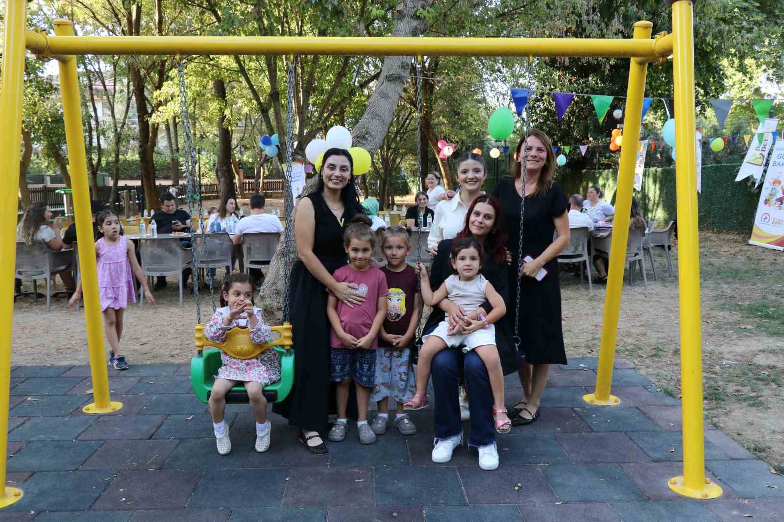 Düzce Belediyesi Gündüz Bakımevi ilk mezunlarını verdi 