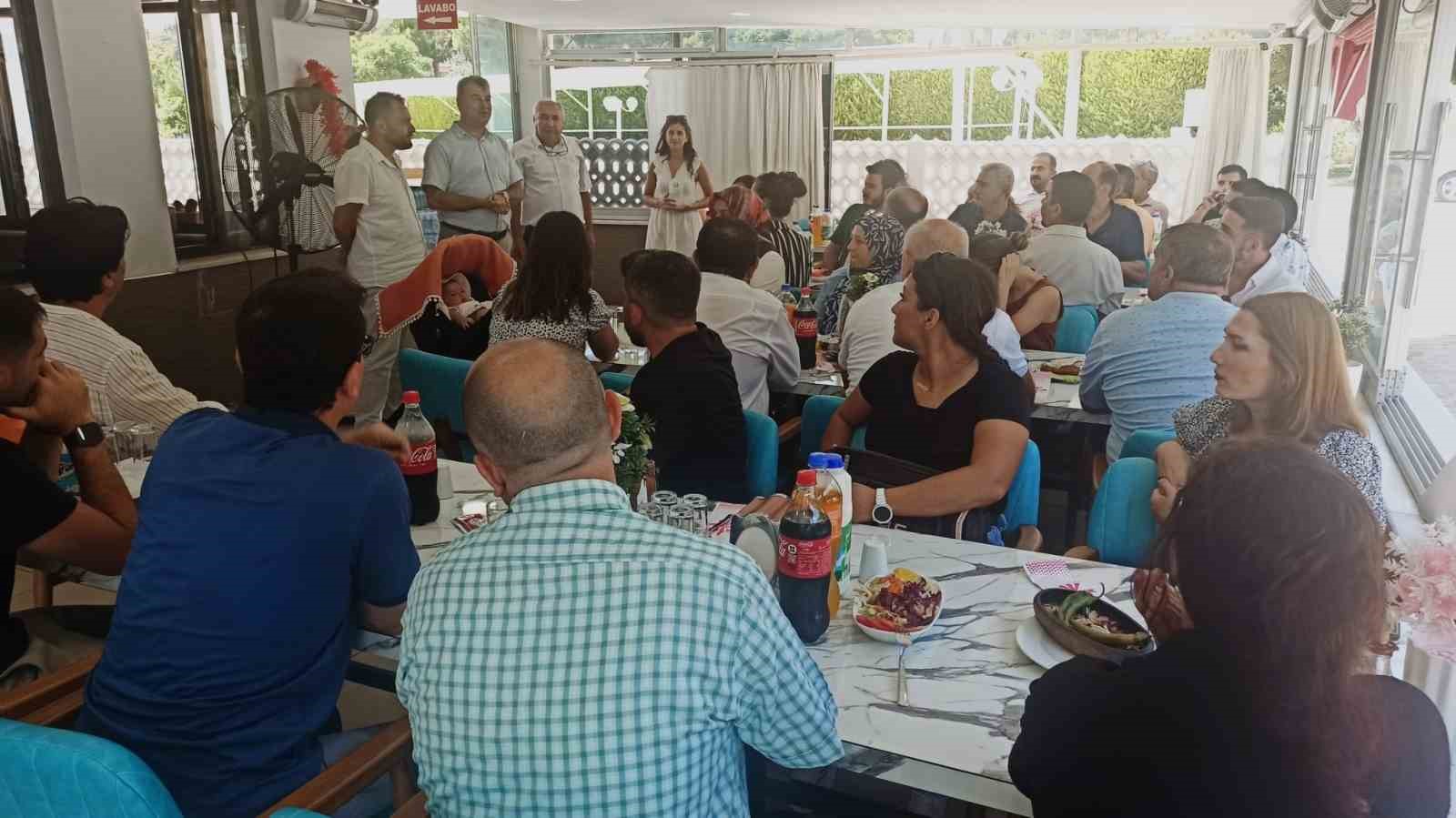 Didim’de görev yeri değişen şube müdürlerine veda yemeği 