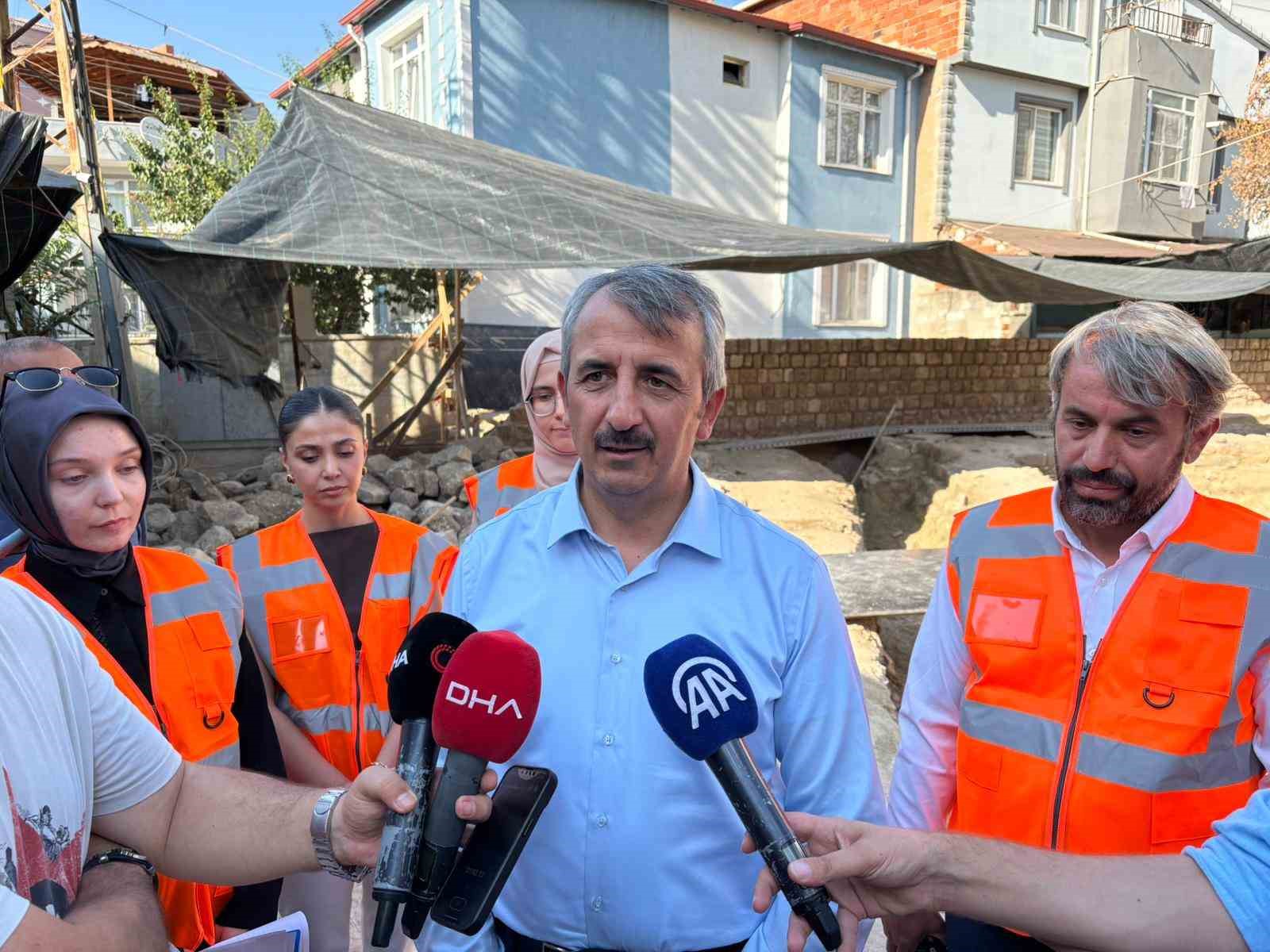 Edirne’de yıkık haldeki tarihi Çokalca Camisi yeniden ayağa kaldırılıyor 