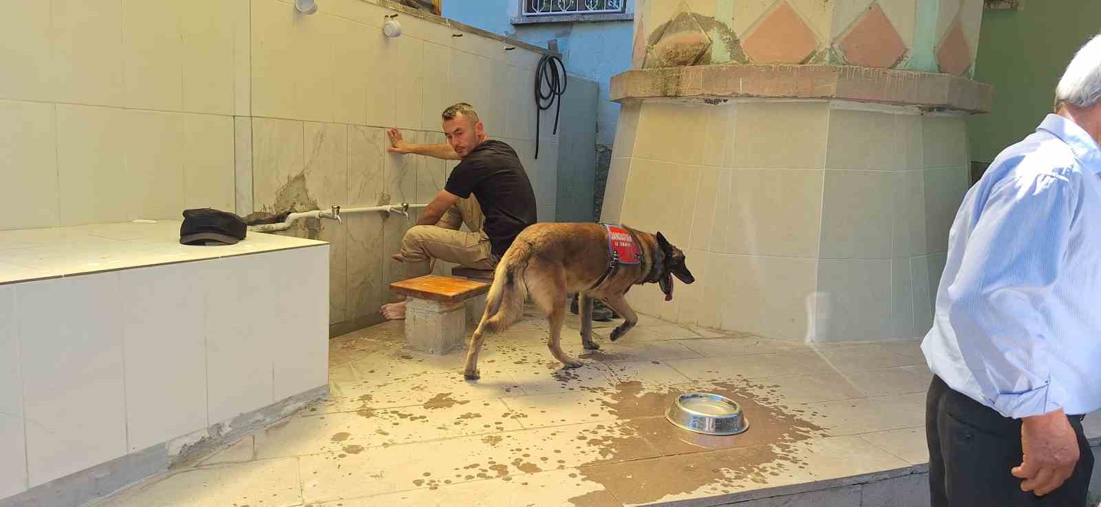 Ekmek almaya çıktı, bir daha haber alınamadı 